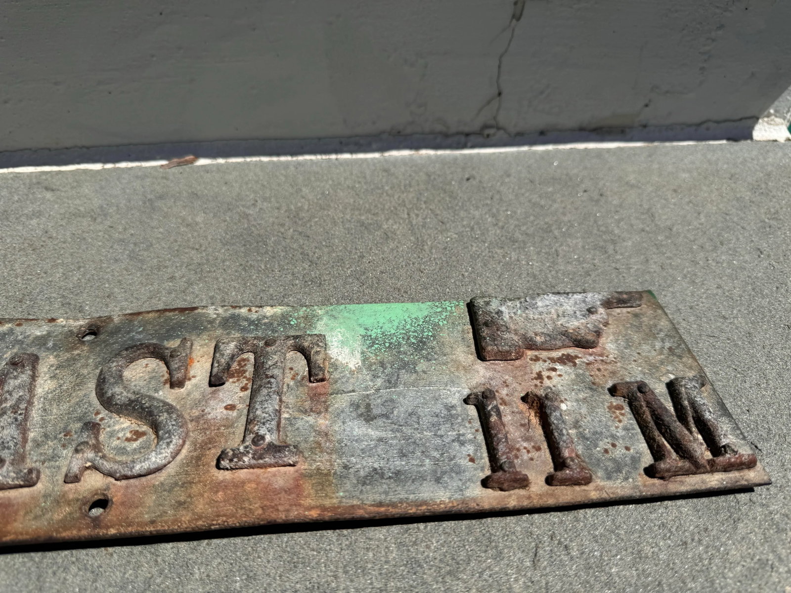 Antique Metal Road Sign to Belfast - 3