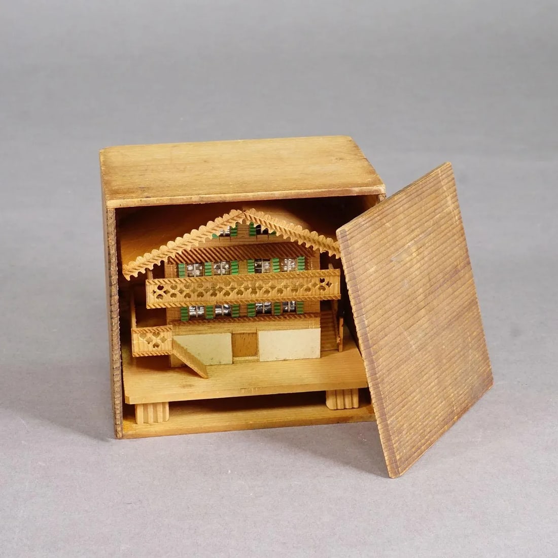 Vintage Chalet Deluxe Sewing Keepsake Box, Switzerland Ca. 1950s - 2