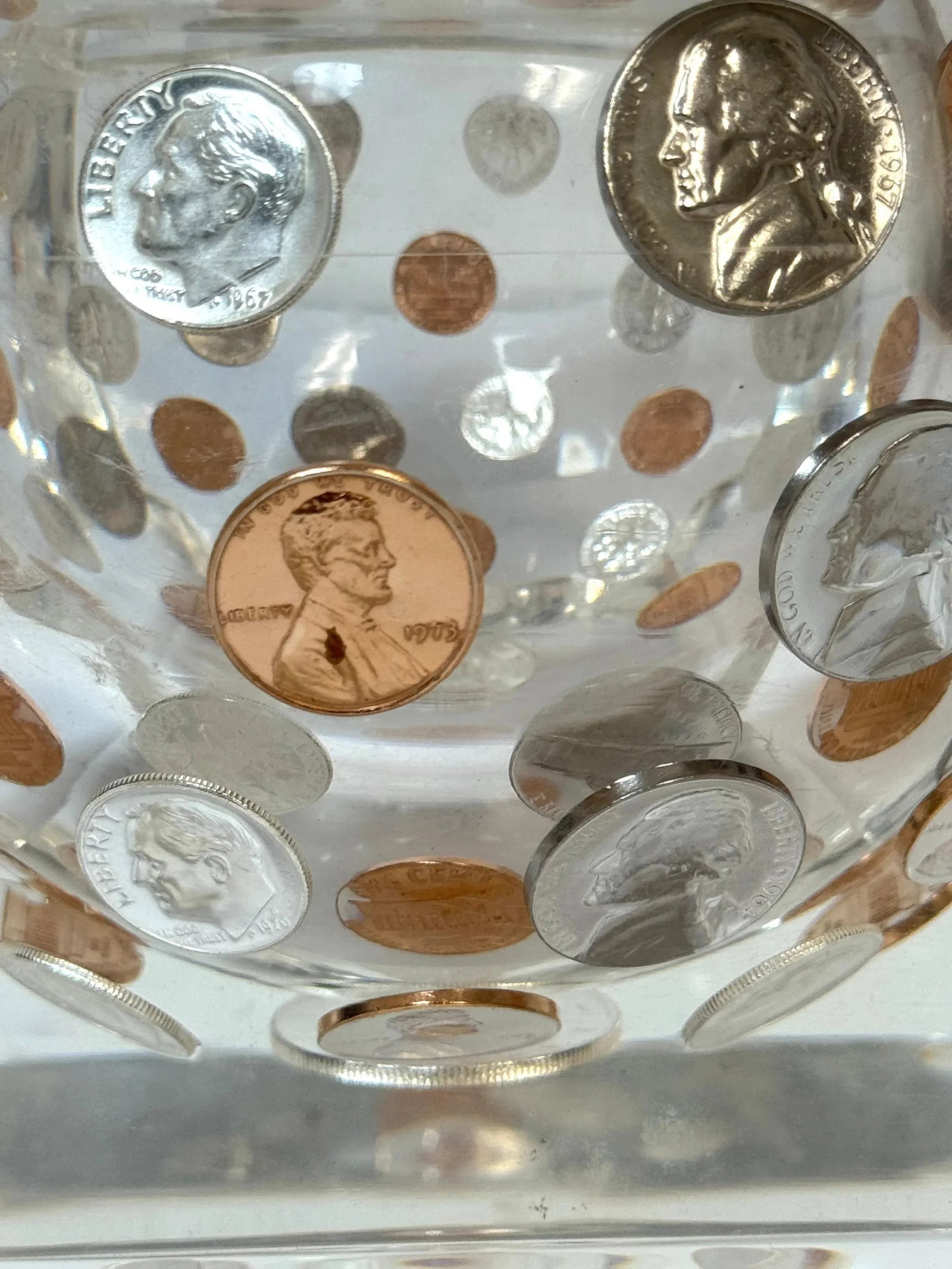 Mid-Century Lucite Ice Bucket with Embedded U.S. Coins, circa 1975 - 7
