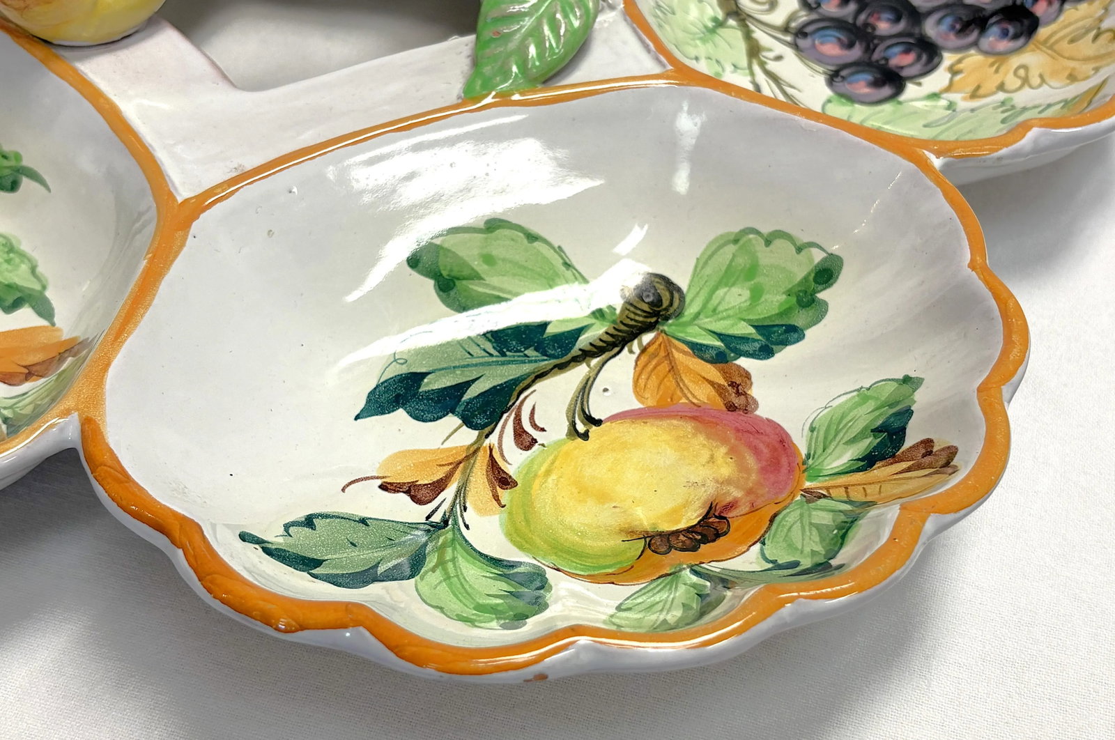 Vintage Italian Ceramic Majolica Hand Painted Separated Dish With Handle - 5