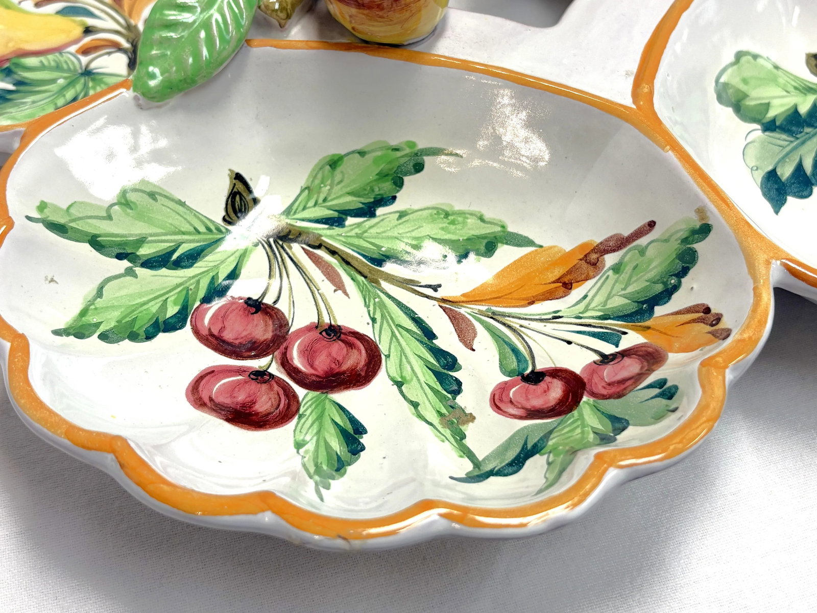 Vintage Italian Ceramic Majolica Hand Painted Separated Dish With Handle - 7