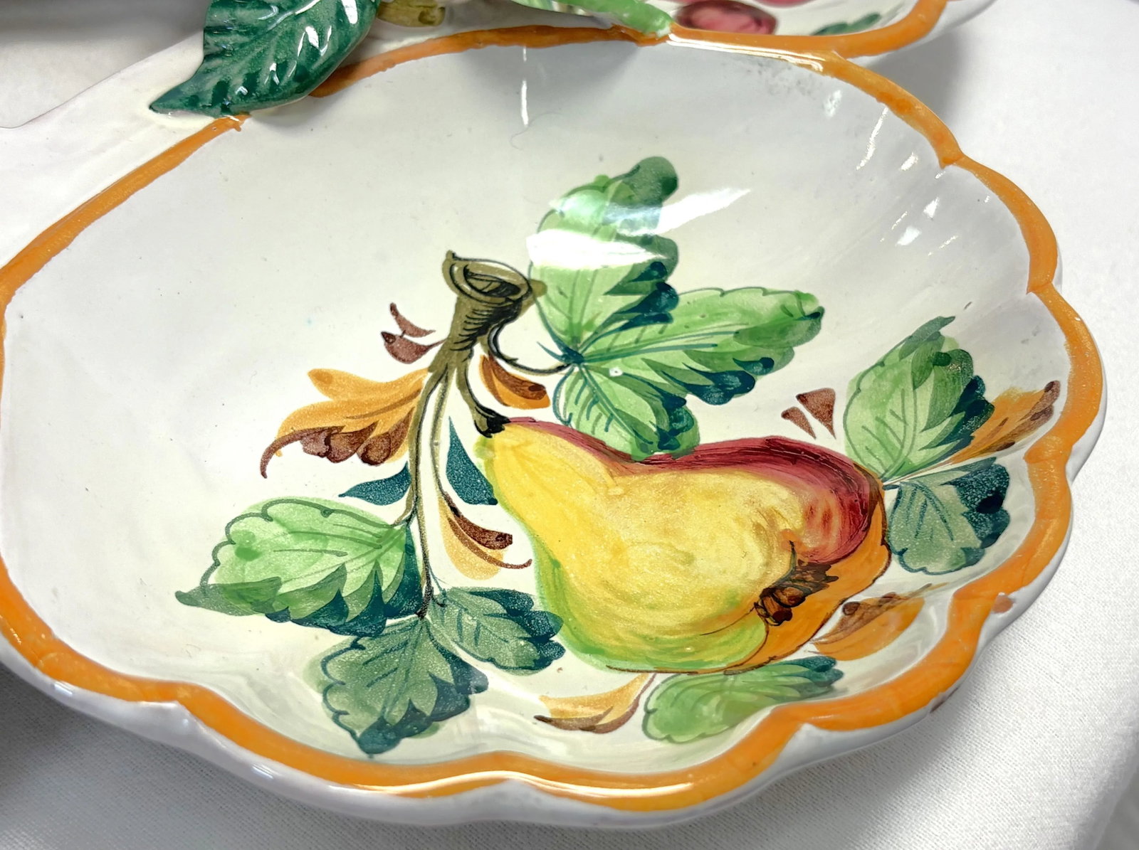 Vintage Italian Ceramic Majolica Hand Painted Separated Dish With Handle - 8