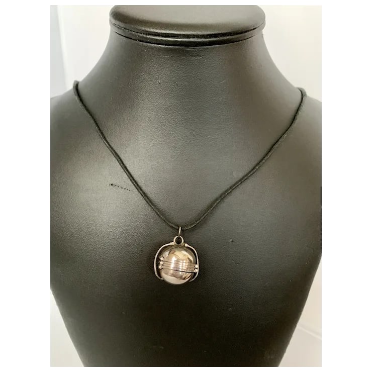 1980s Sterling Sphere Locket - 2