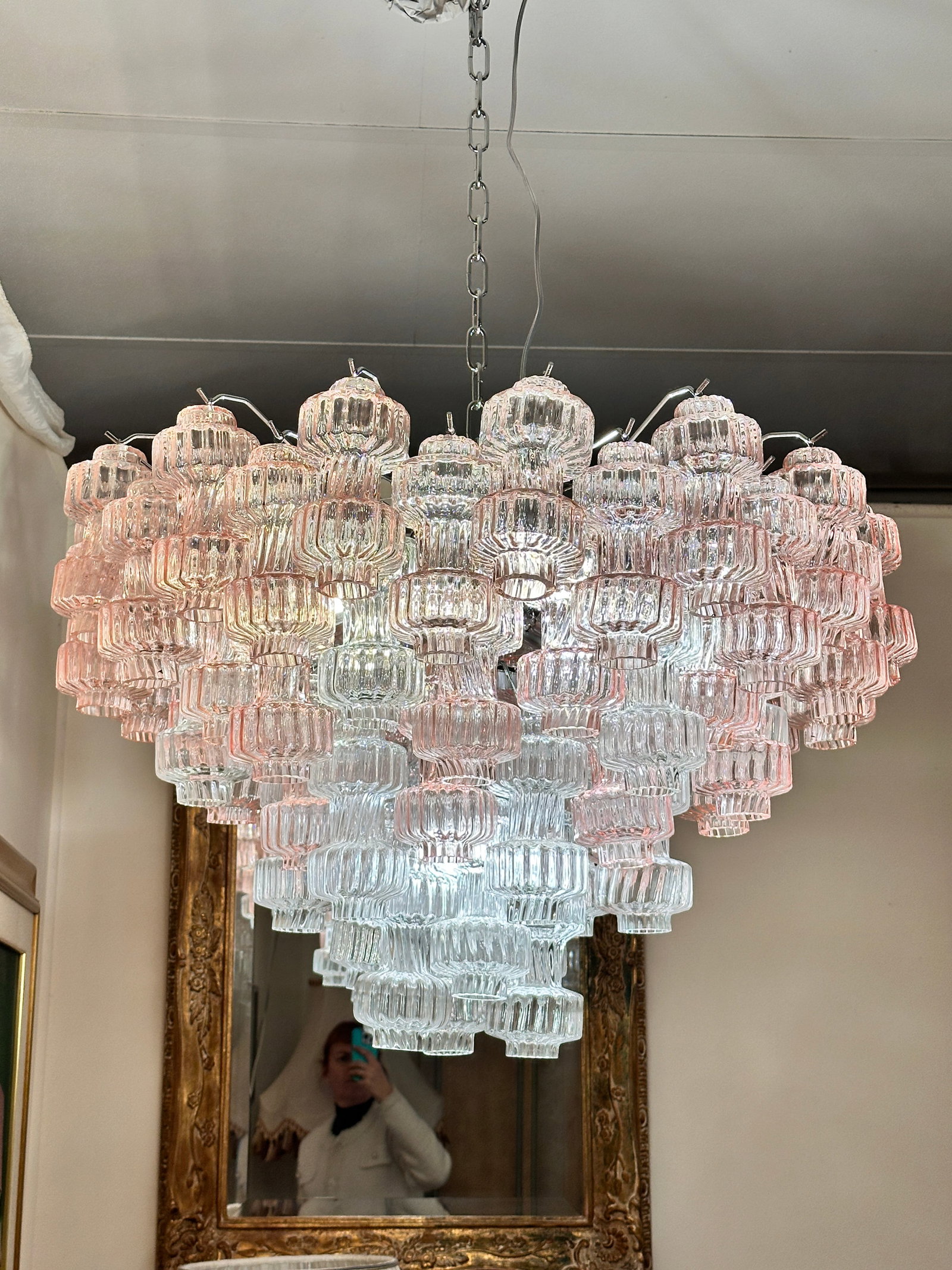 Romantic Venetian Pink "Rigadin Manubri" Murano Glass Chandelier in Venini Style - 2