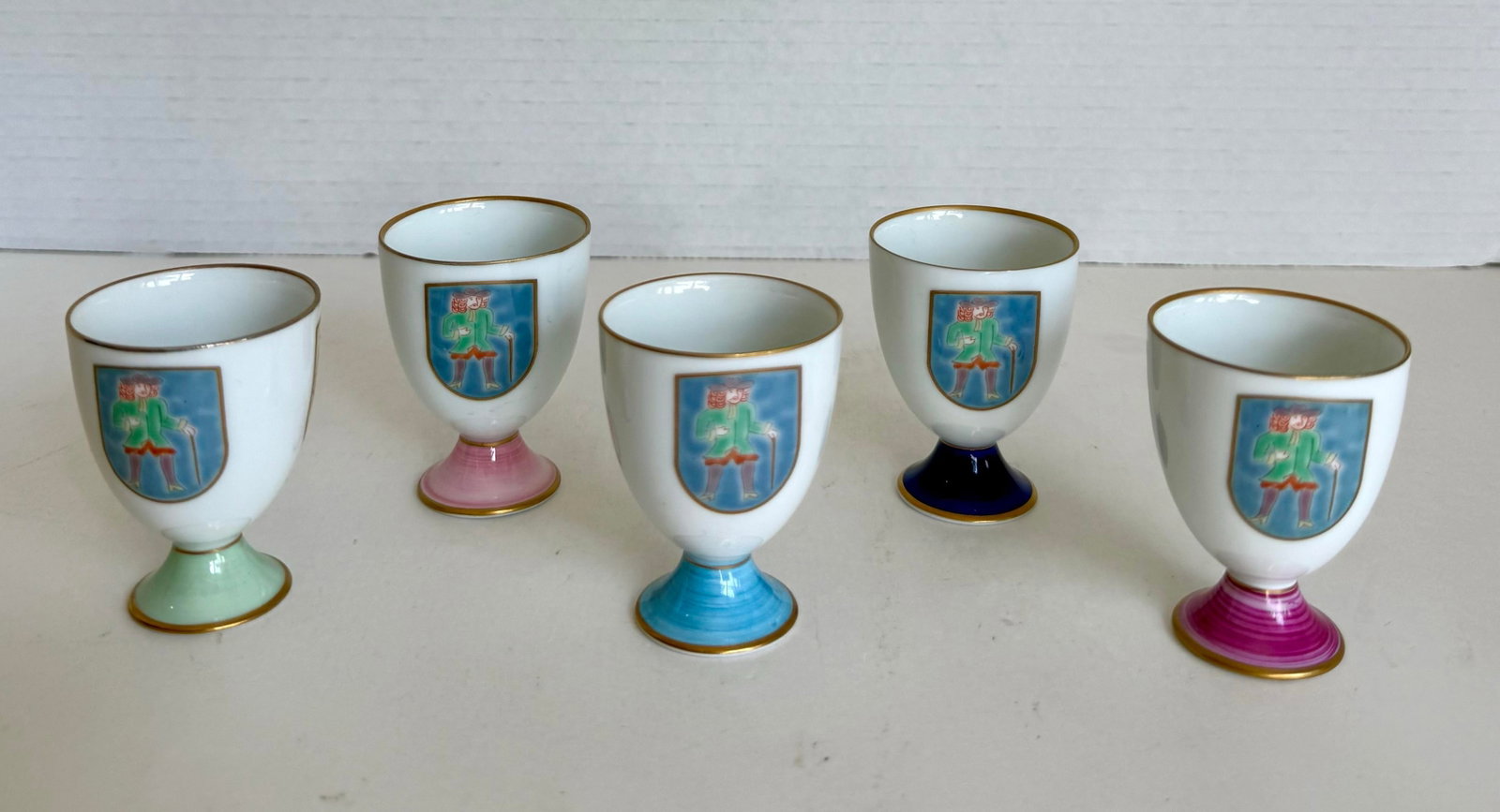 Set of 5 Vintage Fukagawa Porcelain Arita Pedestal Cups – Wine, Sake or Egg Cups - 3