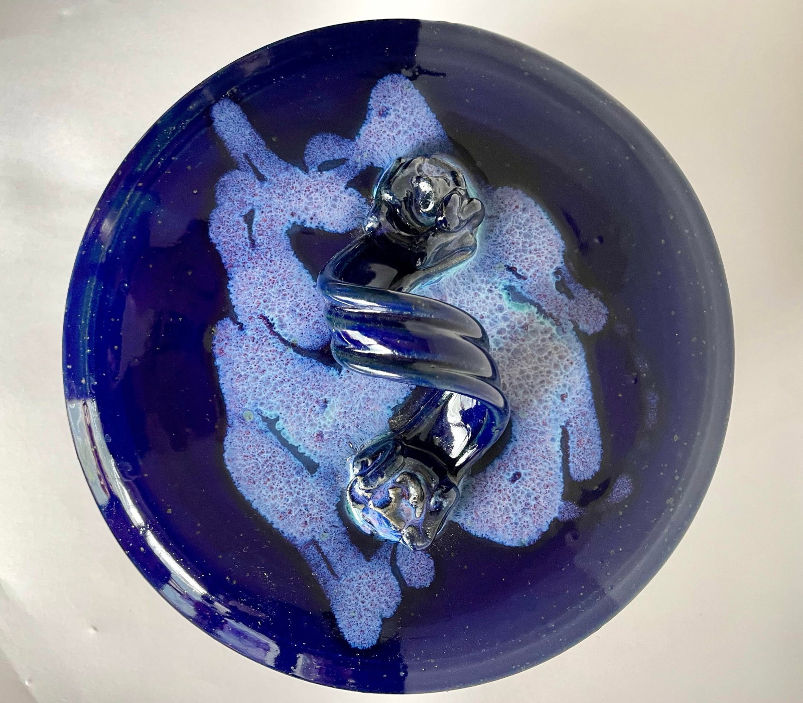 1970's Fabrile Studios Blue Glazed Lidded Pottery Dish - 3