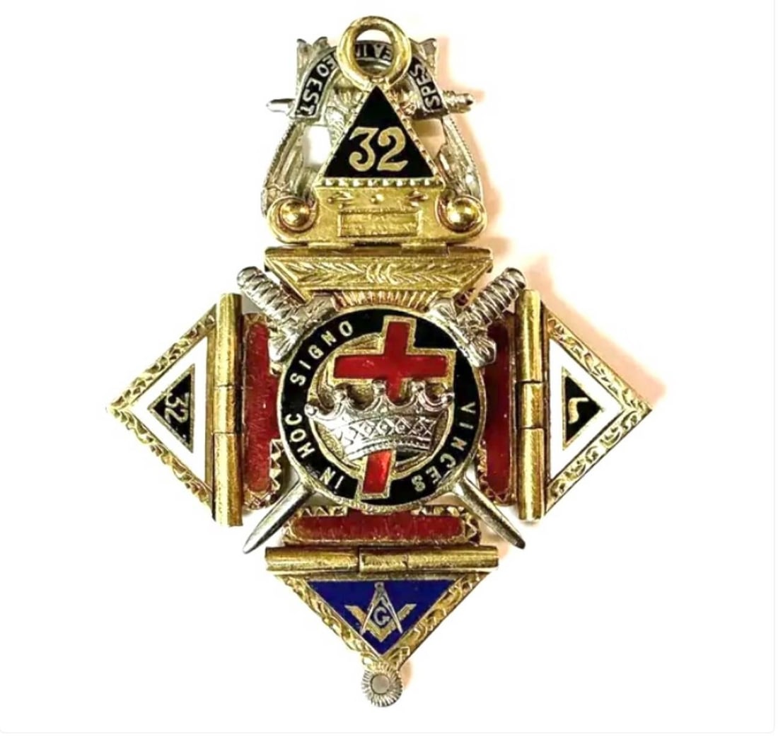 Vintage Masonic Knights Templar Fob Pendant - 2