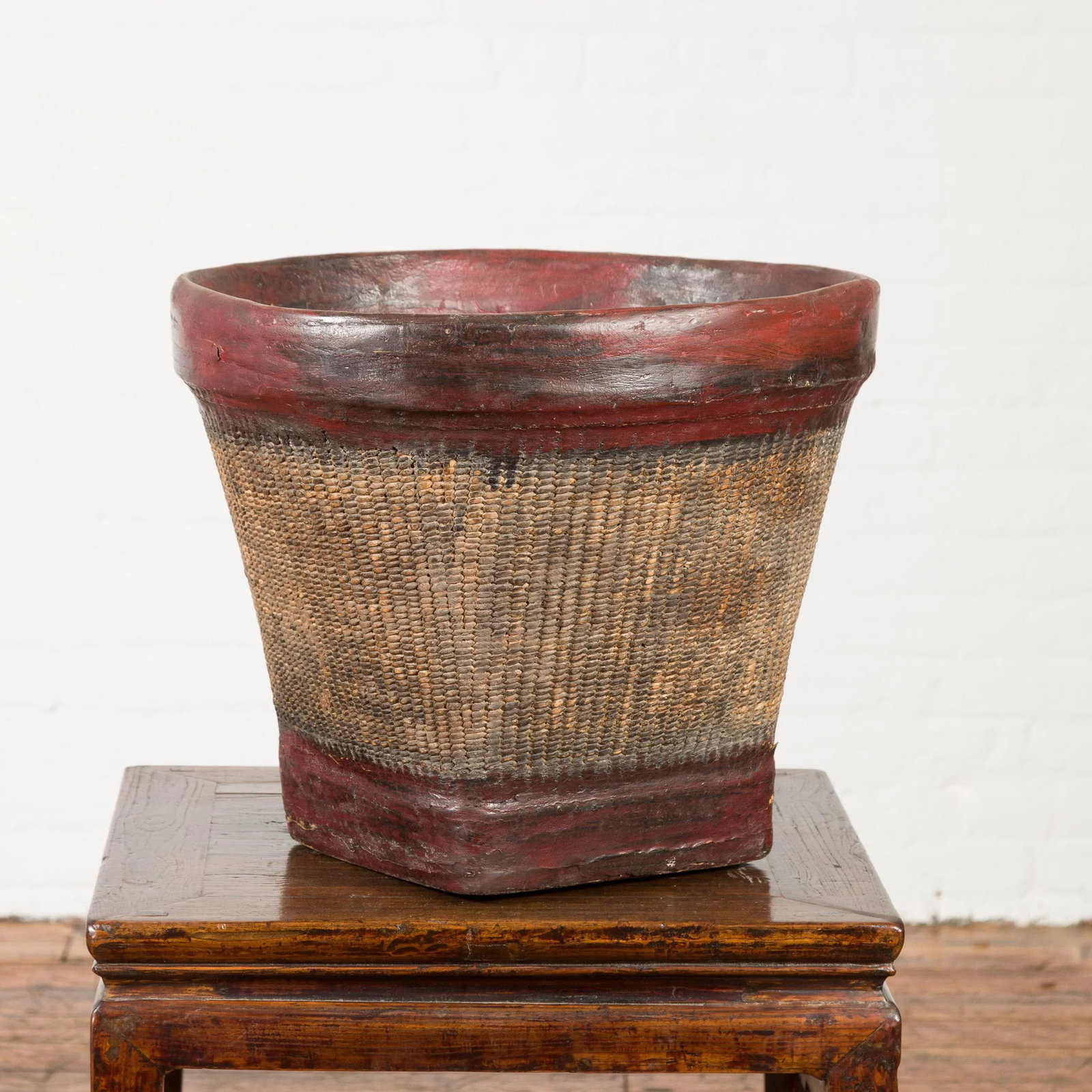 Thai 19th Century Rustic Hand-Woven Rattan Rice Basket with Red Rim - 2