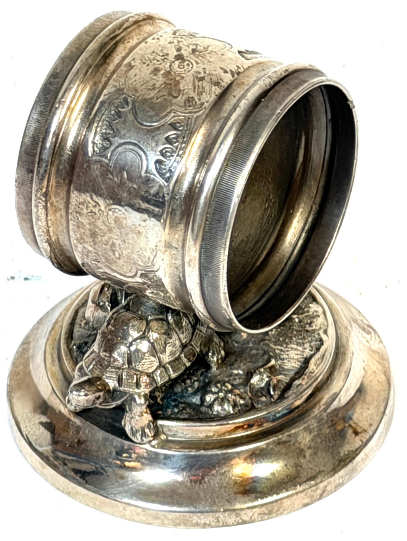 American Aesthetic Twin Turtle Figural Napkin Ring, Meriden Silver Plate Co. - 7