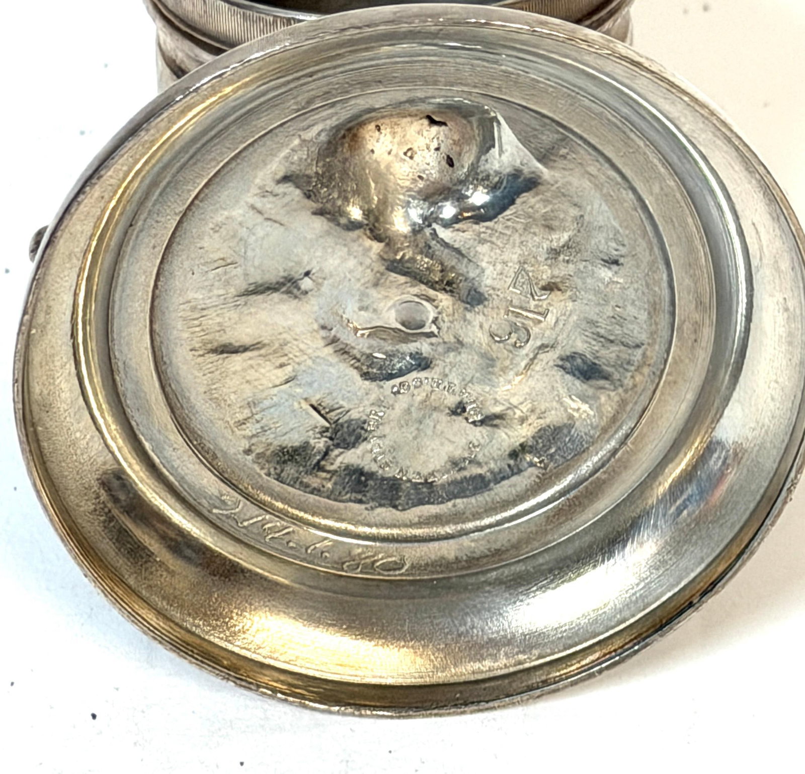 American Aesthetic Twin Turtle Figural Napkin Ring, Meriden Silver Plate Co. - 9