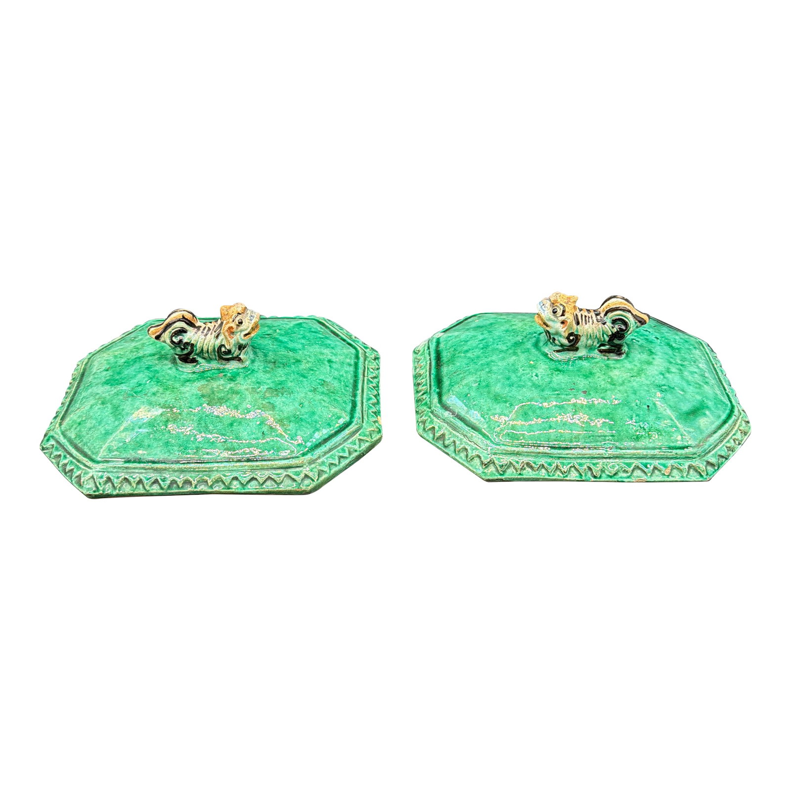 Antique Chinese Sancai Glazed Porcelain Tureen Lids With Foo Dog Finials - a Pair (1 of 12)