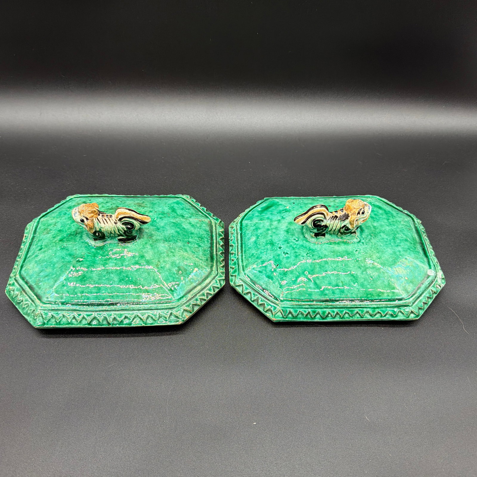Antique Chinese Sancai Glazed Porcelain Tureen Lids With Foo Dog Finials - a Pair - 8