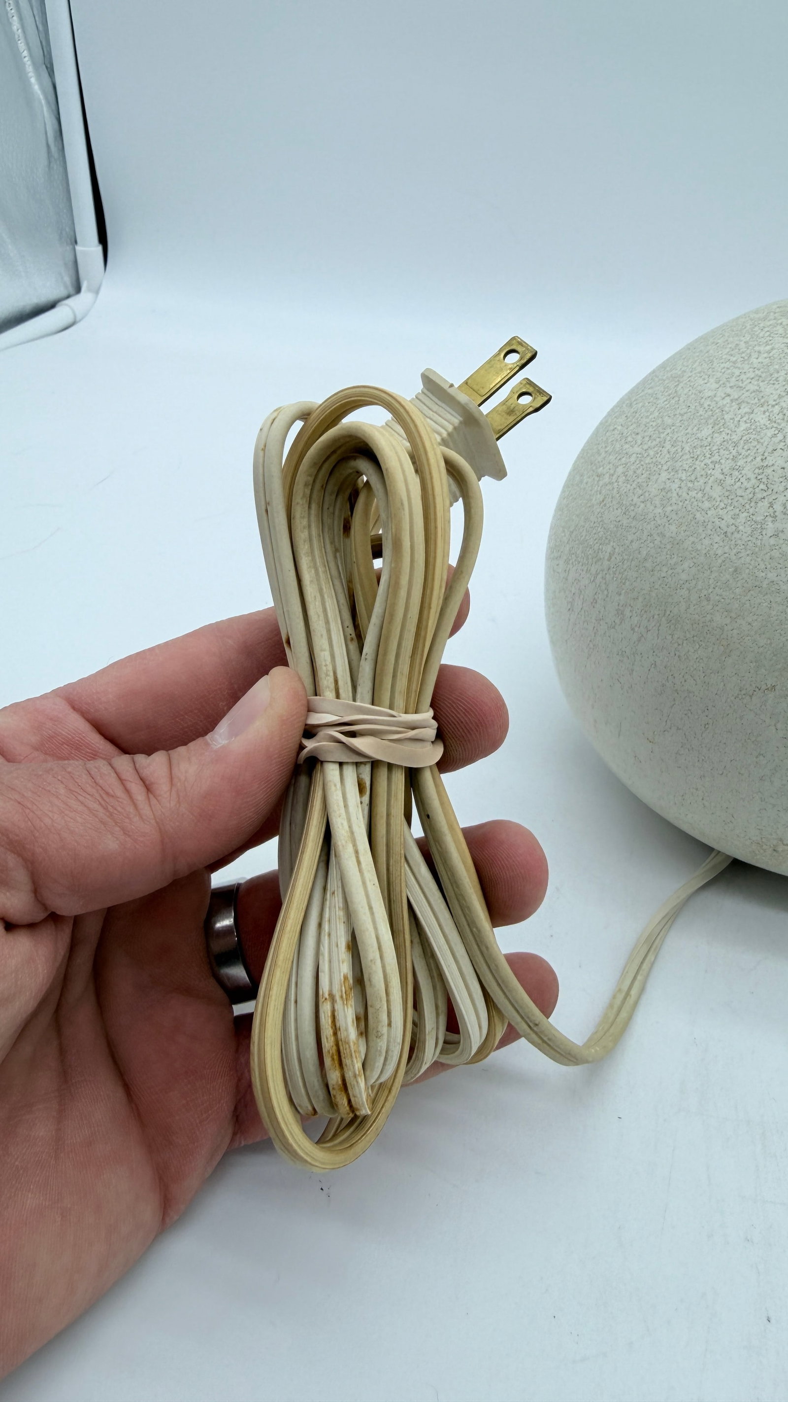 Vintage Steve & Miky Cunningham Studio Pottery Sphere Ball Lamp, Iowa, Circa 1980s–1990s - 2