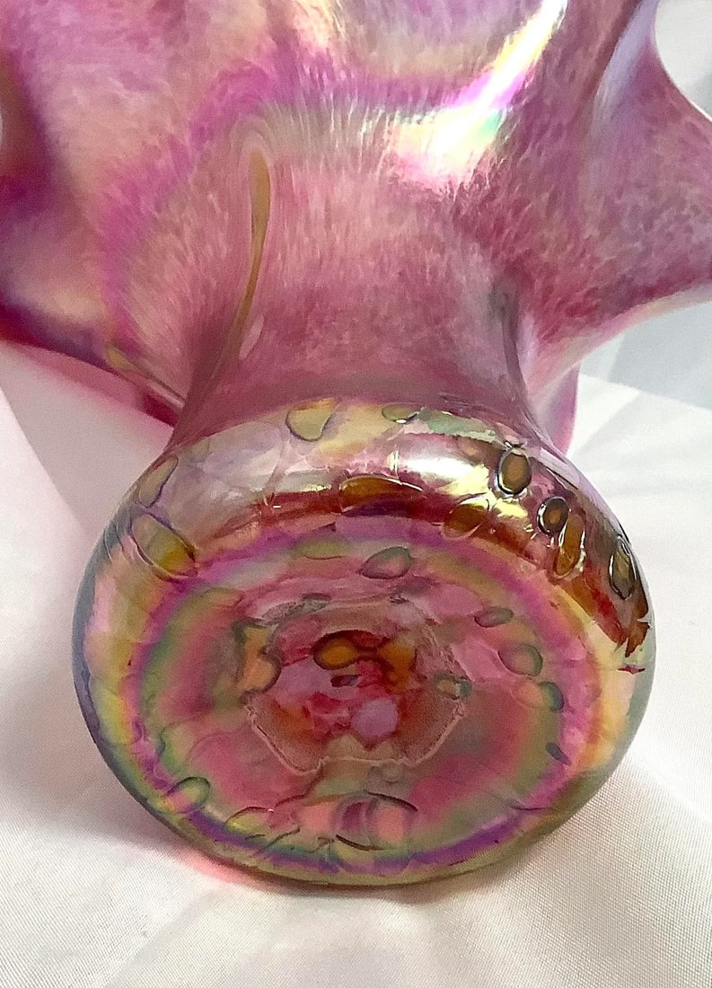 Loetz-Style Handblown Iridescent Cranberry Vase With Ruffled Rim - 7