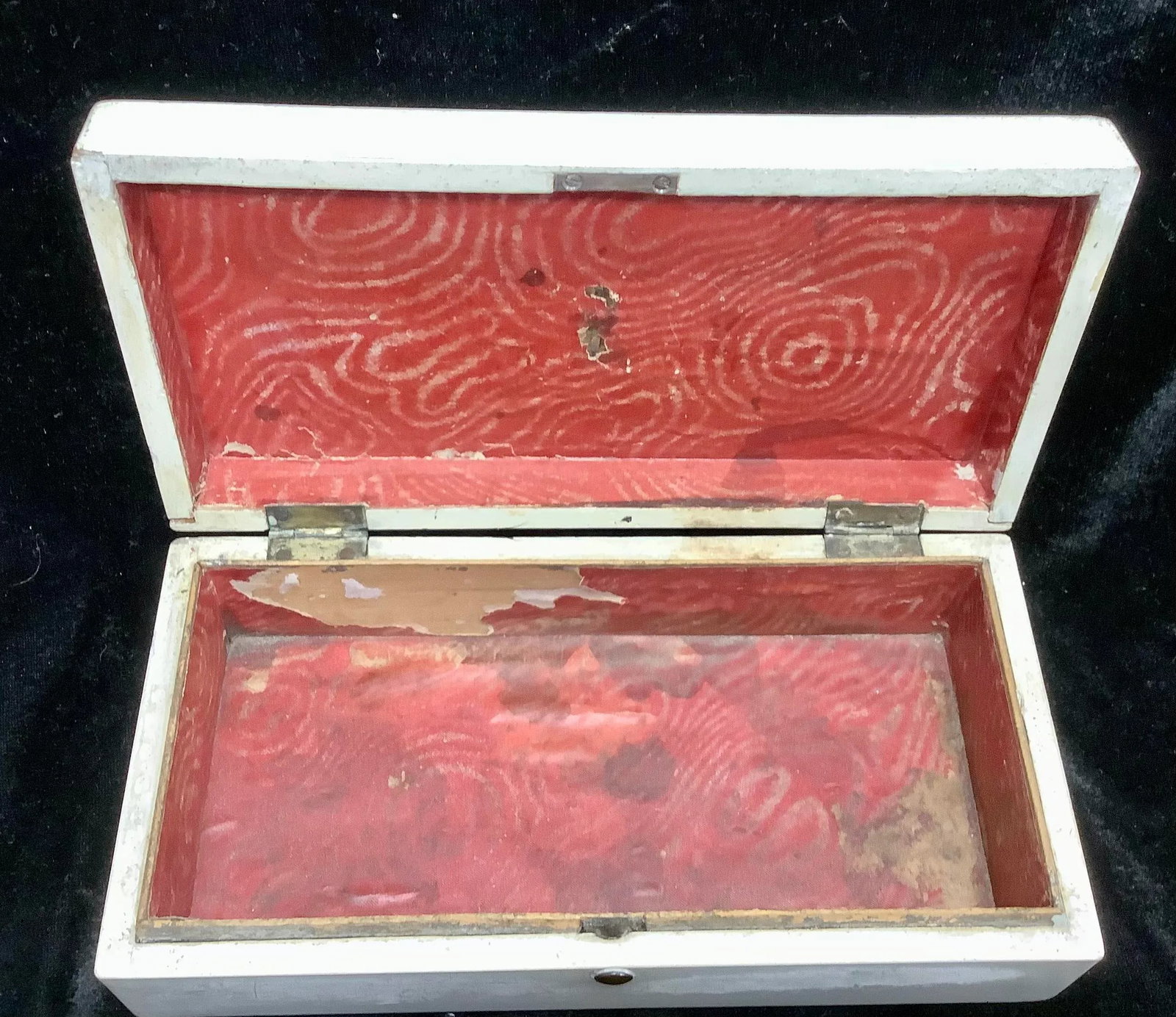 Antique White Bone Trinket Box With Metal Trim - 7