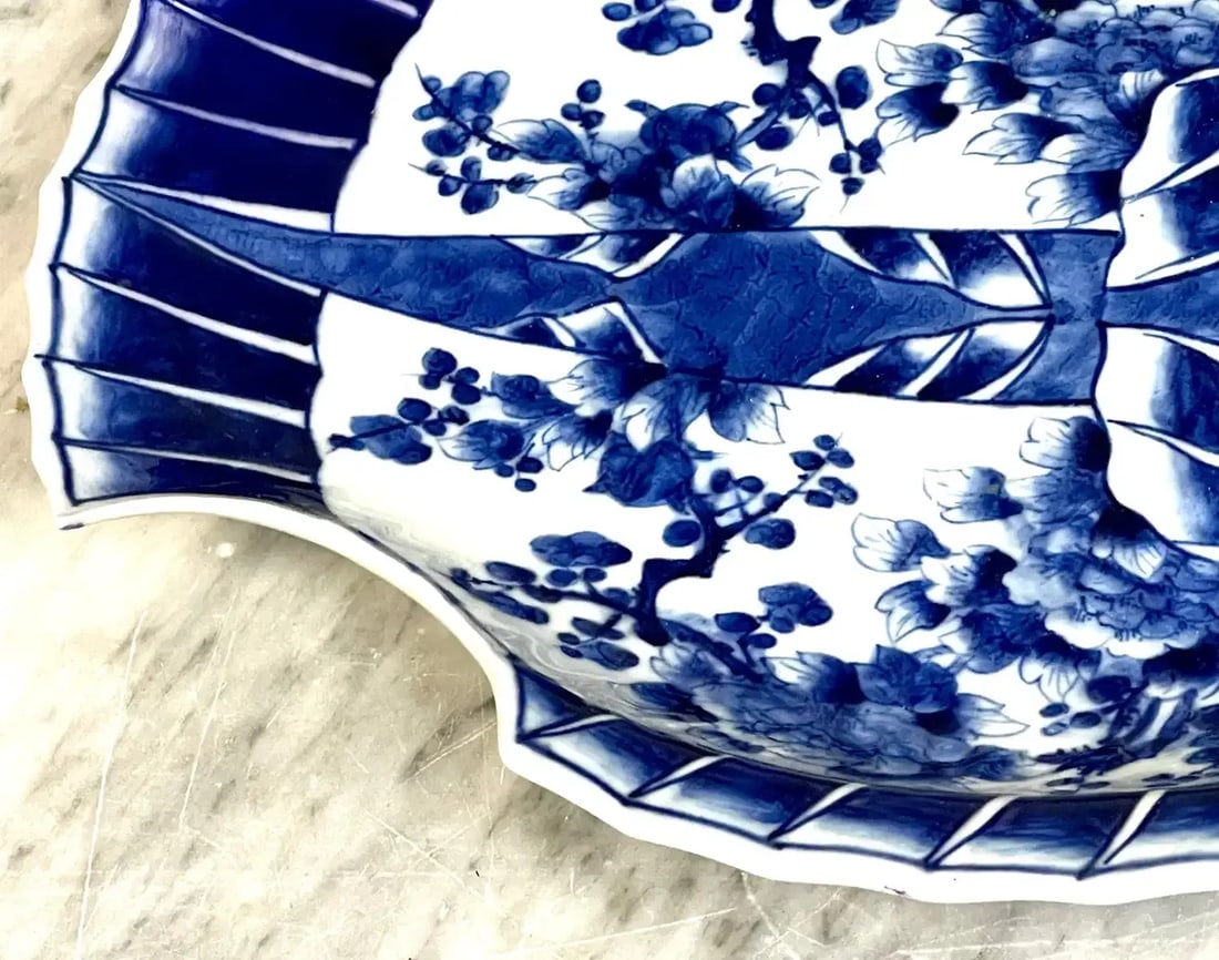 Early 20th Century Meiji Period Signed Fukagawa Blue & White Fish 'Flounder' Plate - 8
