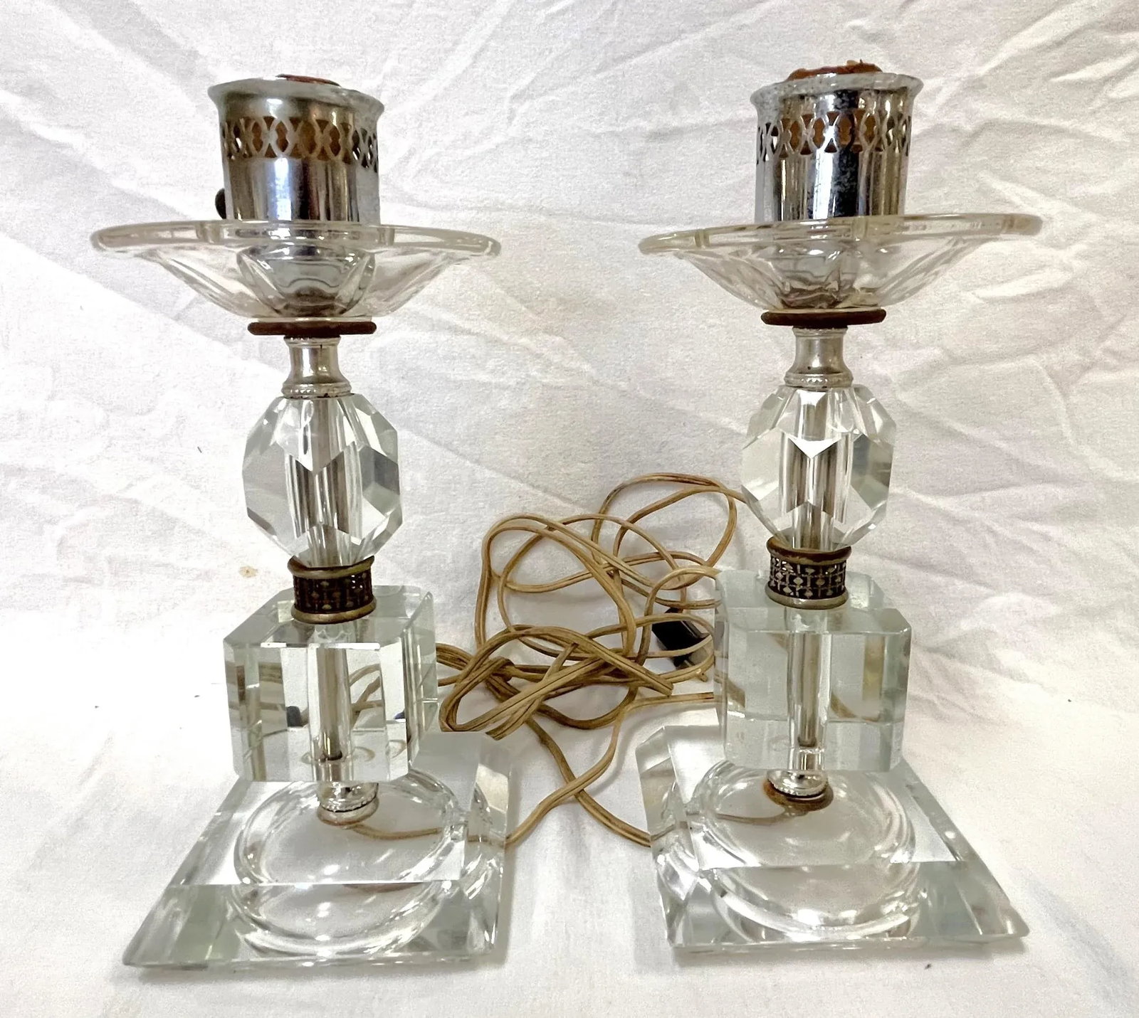 1930's Etched Glass and Lucite Boudoir Vanity Lamps- a Pair - 4