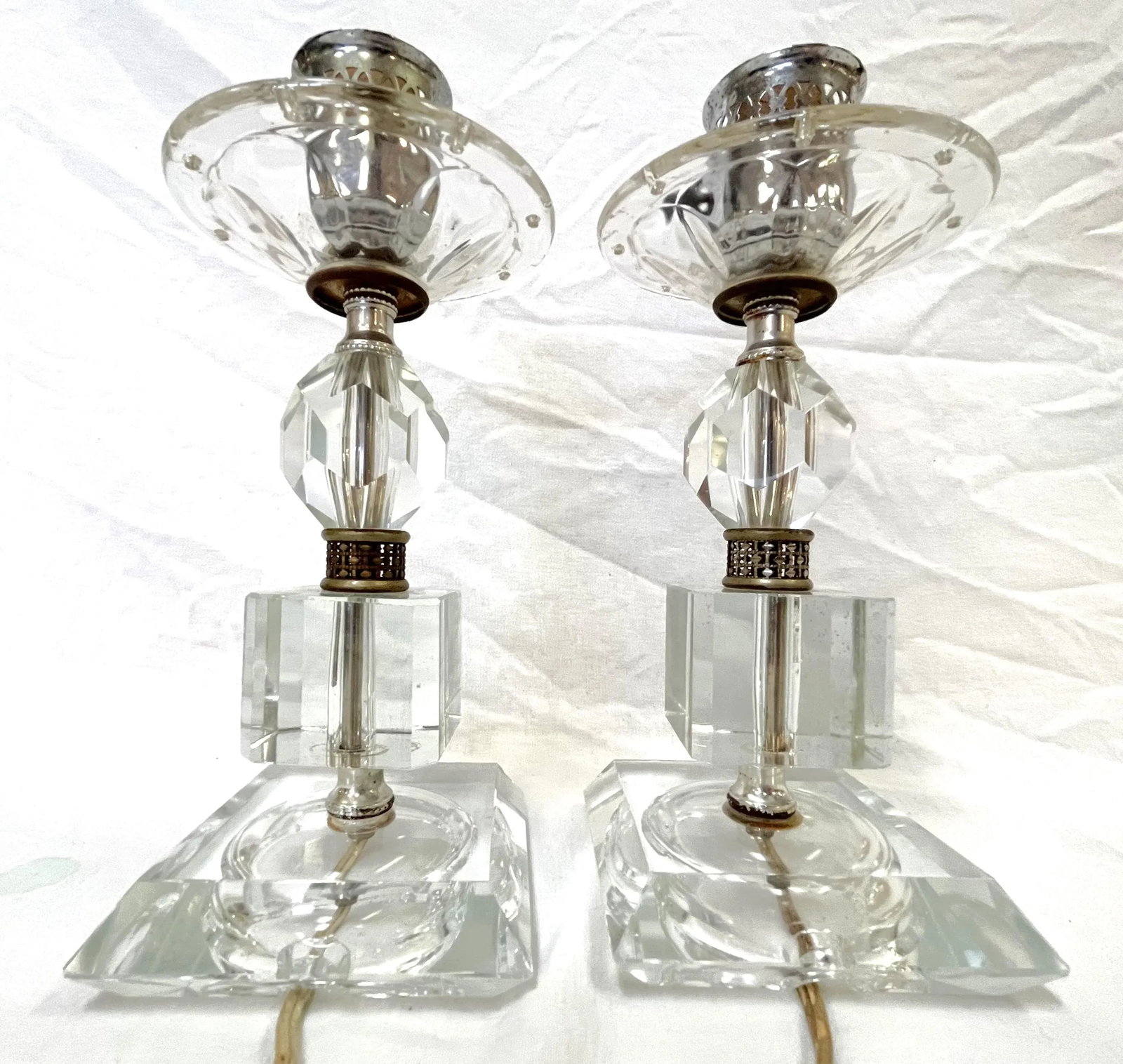 1930's Etched Glass and Lucite Boudoir Vanity Lamps- a Pair - 7
