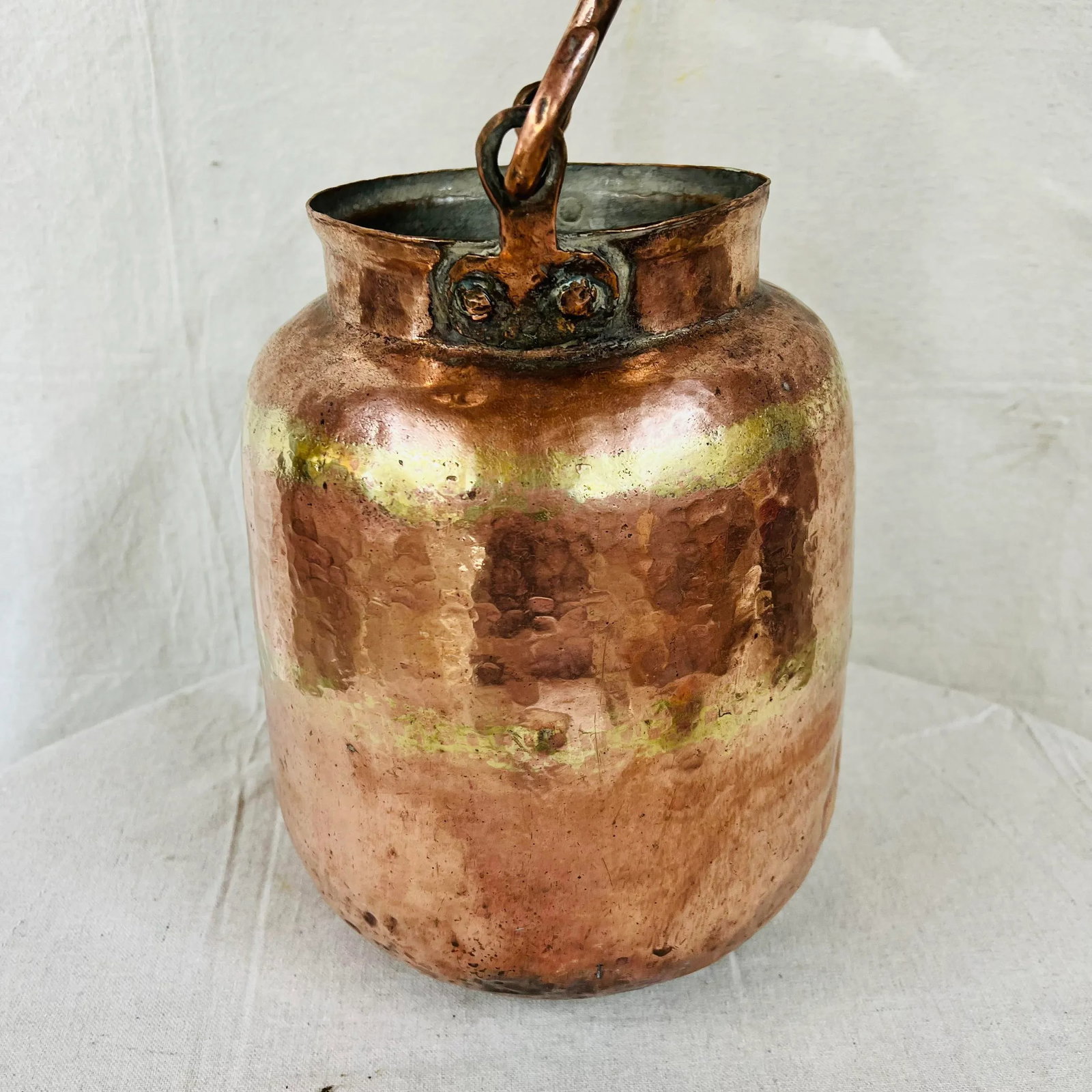 Mid Century Handmade Large Copper Container With Handle - 2