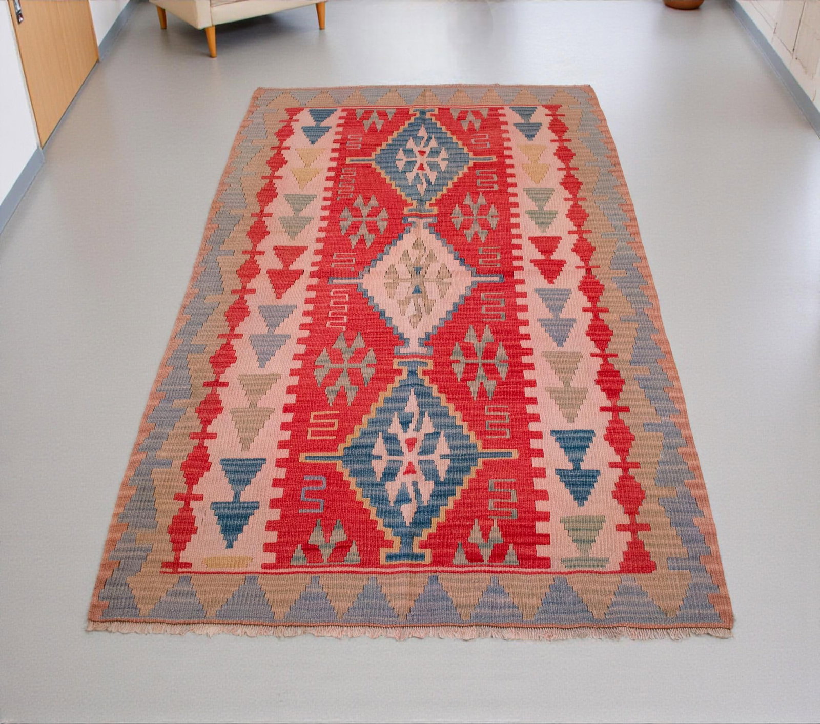 Vintage Turkish Handwoven Kilim Rug Boho Farmhouse Style Flat Weave Living Room Accent - 3"² - 3