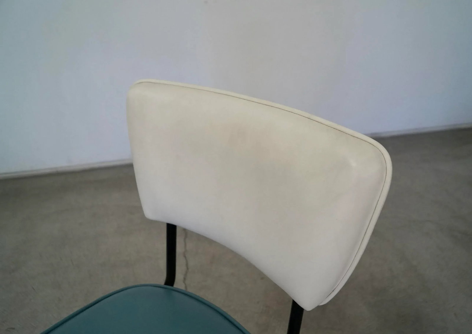 1950's Mid-Century Modern Leather Chair - 9
