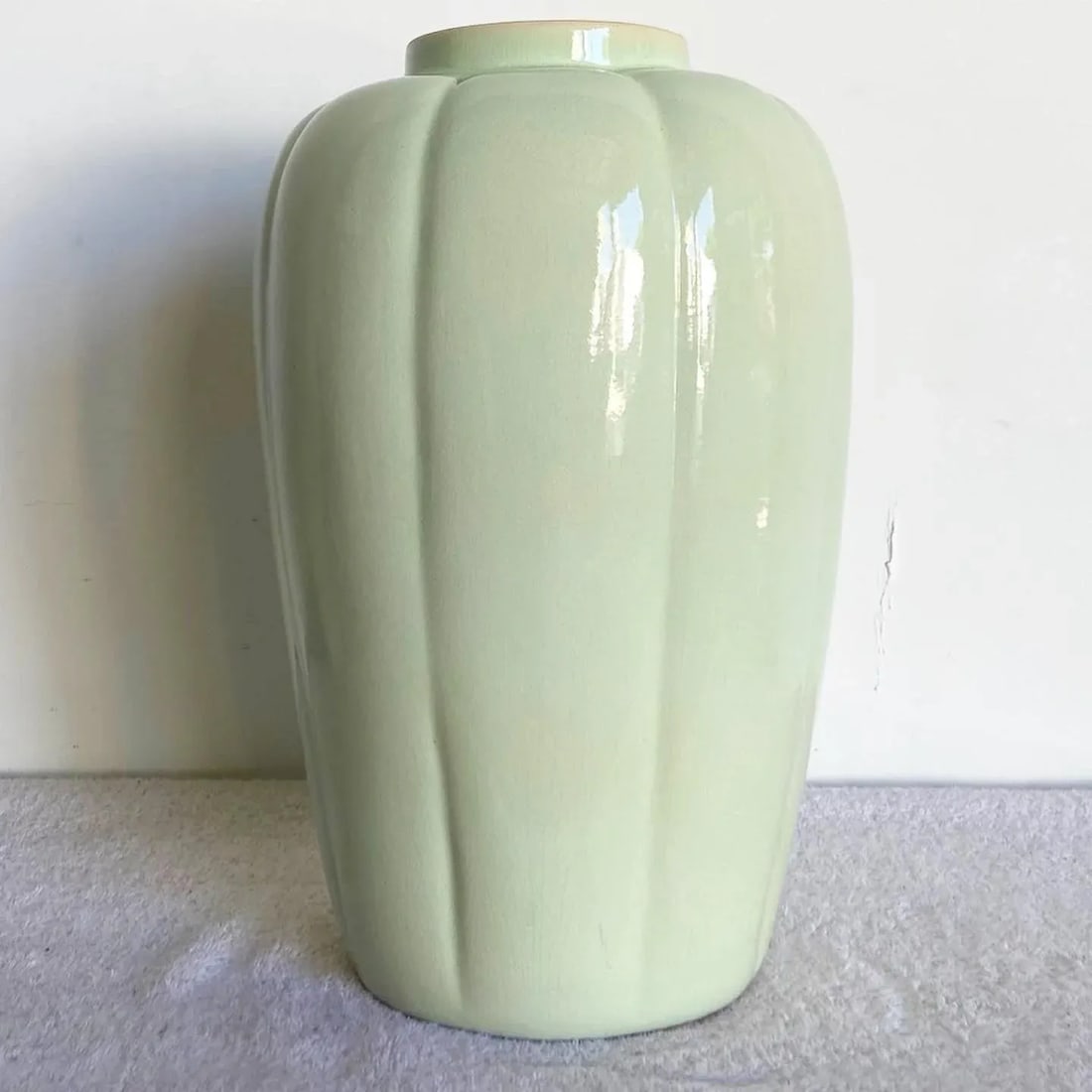 Postmodern Light Green Scalloped Ceramic Vase - 2