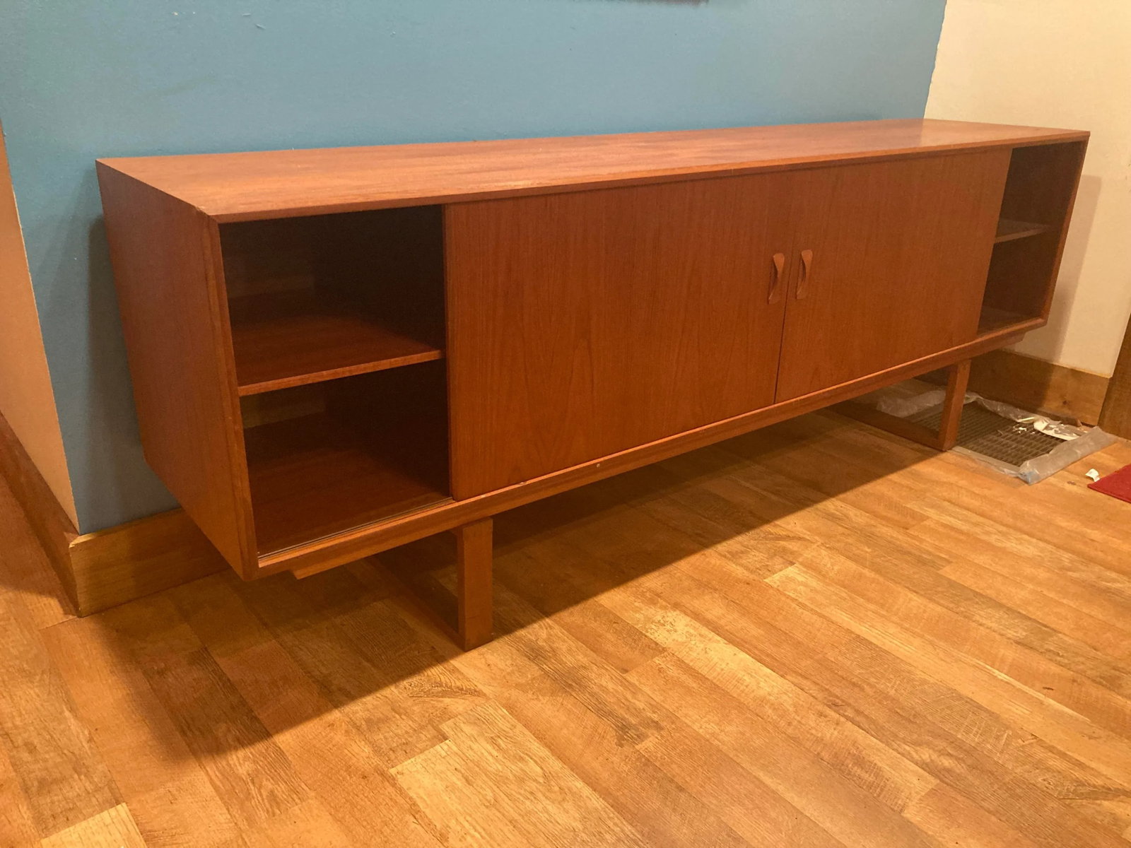 1960s Danish Modern Teak Credenza by Clausen and Son - SilkebÃ¸rg - 6