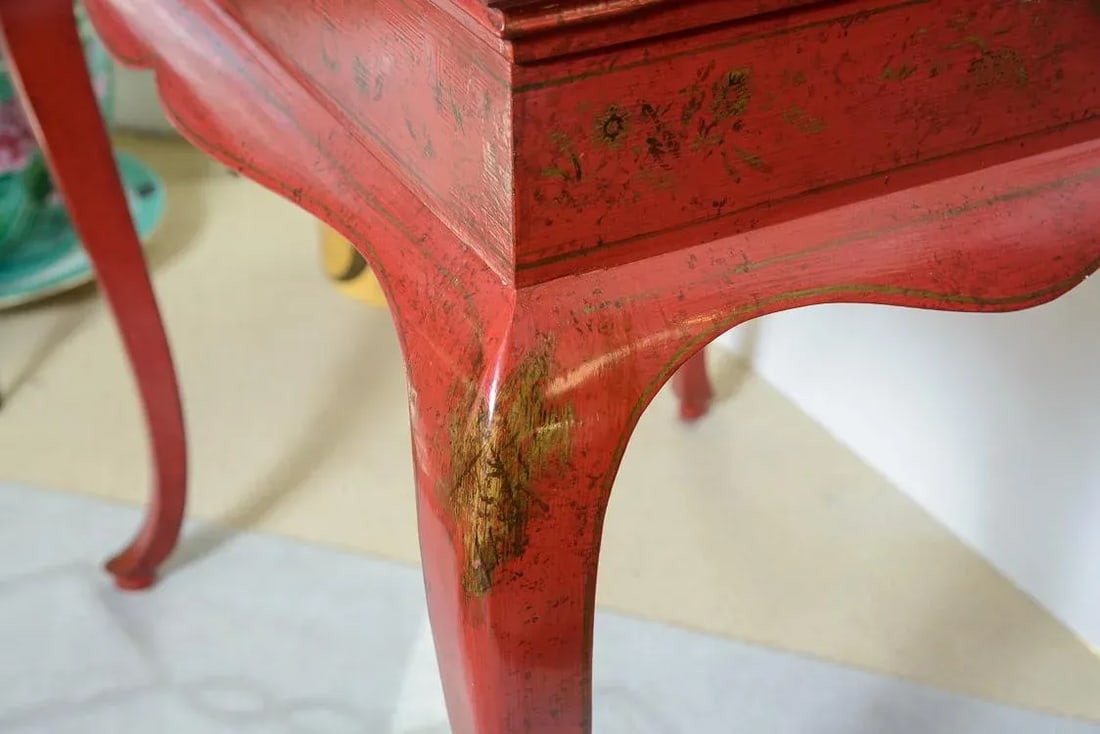 Chinoiserie Red Center Table With Cabriole Legs - 7