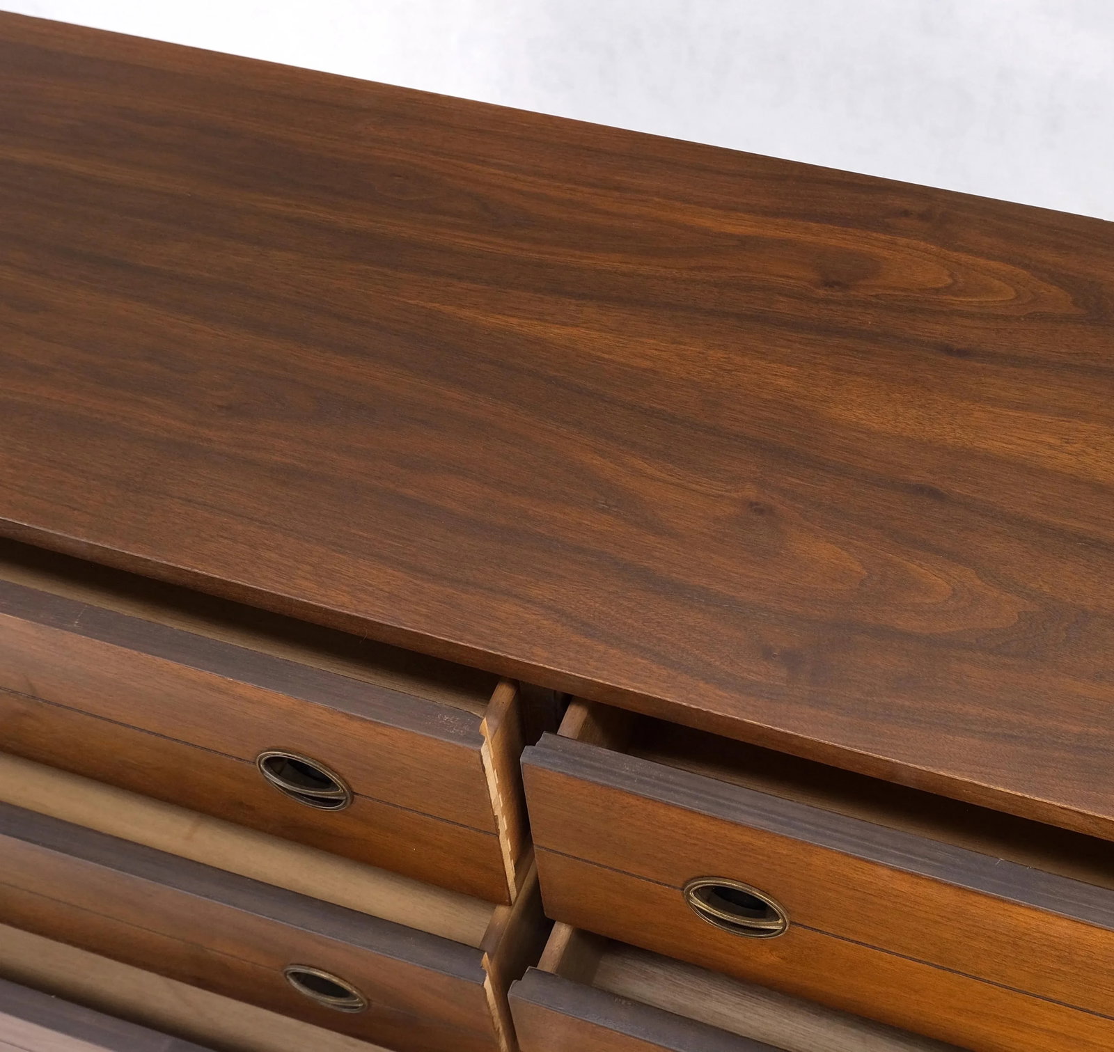 Danish Mid Century Modern 6 Drawers Walnut Double Dresser Credenza Round Pulls - 8
