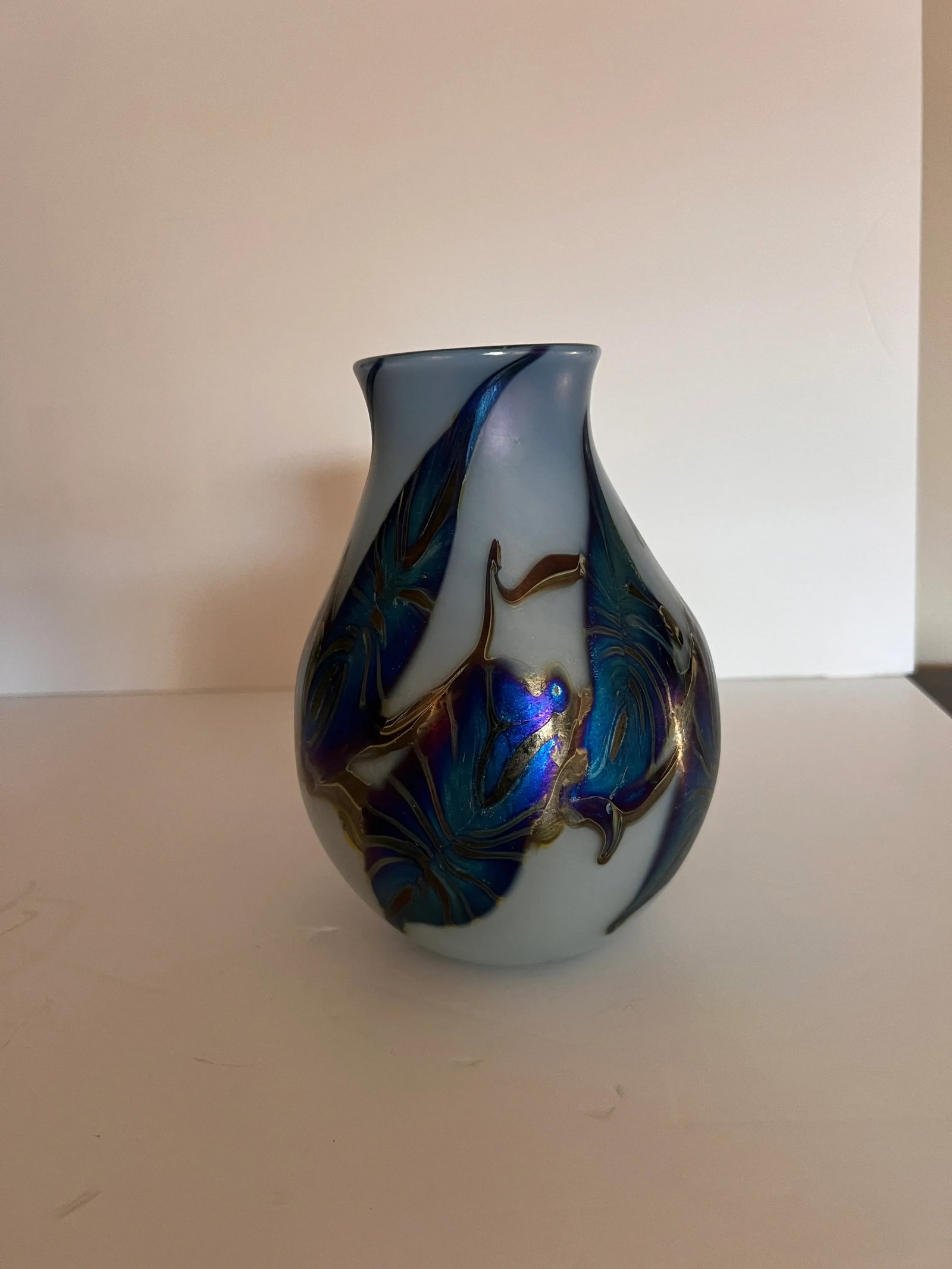 2000s Jeremiah Lotton Modern Art Glass Iridescent Vase - 2