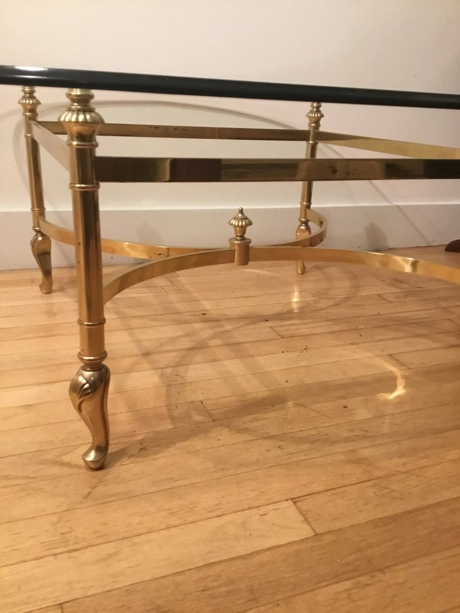 1980s Vintage Ethan Allen Hollywood Regency Type Coffee Table - 4