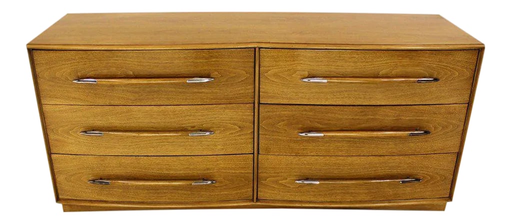Robsjohn-Gibbings for Widdicomb Mid-Century Modern Dresser Credenza: Very nice super clean original condition Gibbings dresser for Widdicomb. Condition: Alterations: Original Condition Unaltered Imperfections: Some Imperfections Condition Notes: EXCELLENT Creator: