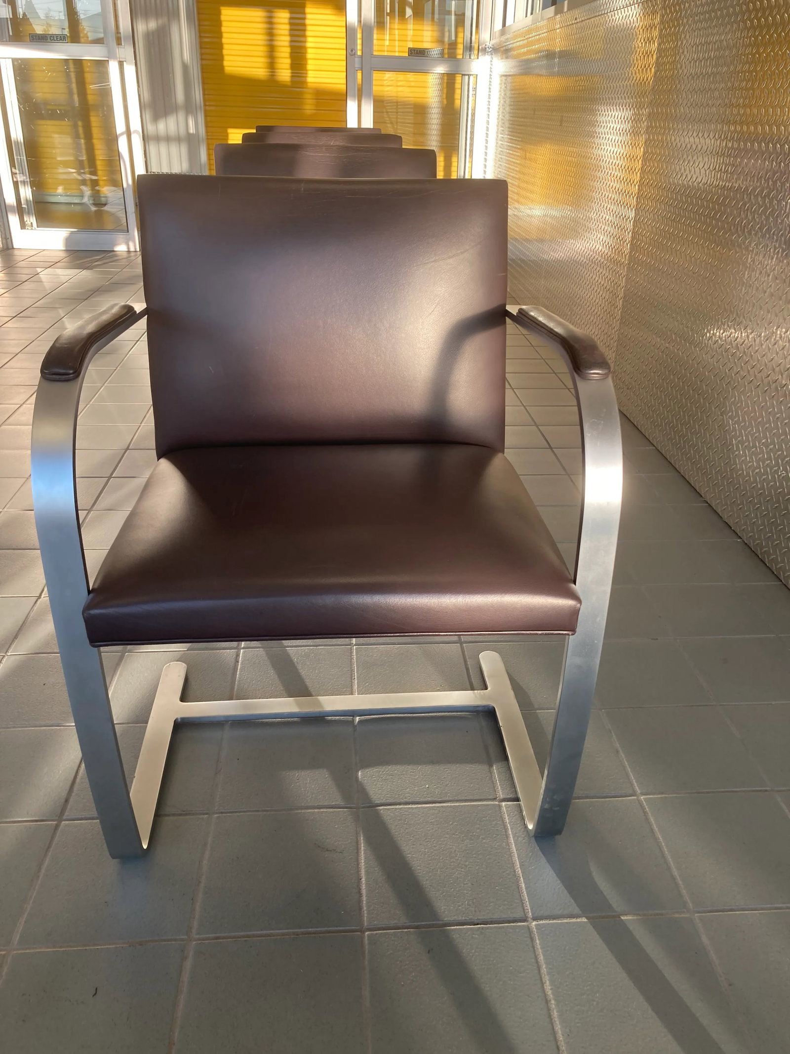 1990s Ludwig Mies Van Der Rohe for Knoll Brno Flat Bar Armchairs in Brown Spinneybeck Leather - Set - 2