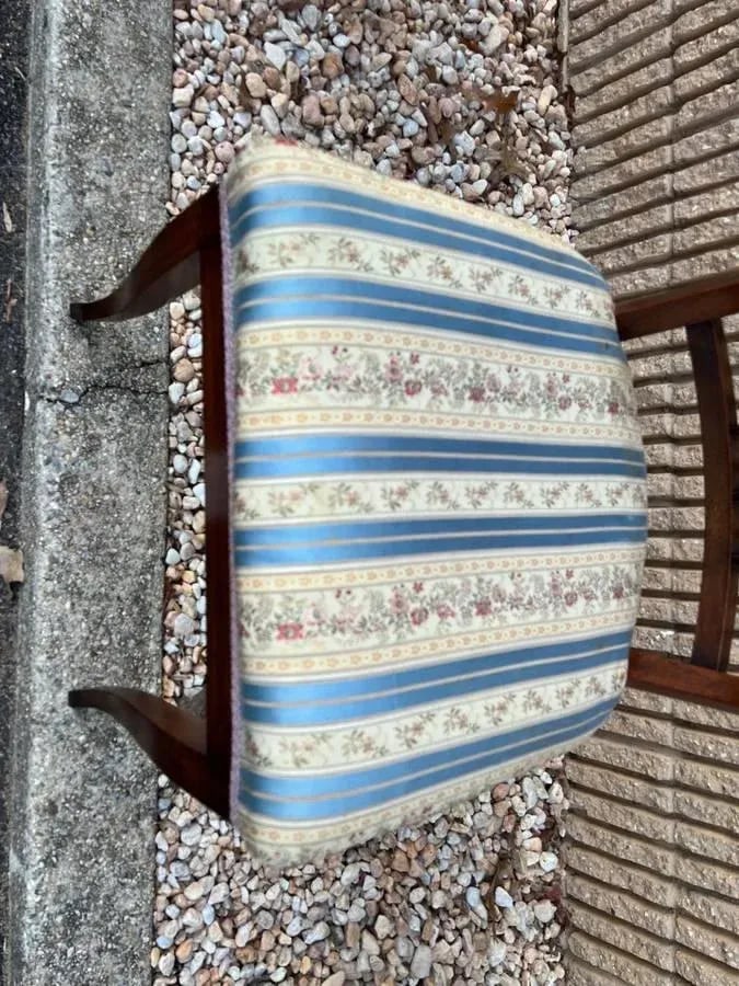 Set of Six Antique Regency Style Mahogany Dining Chairs - 3