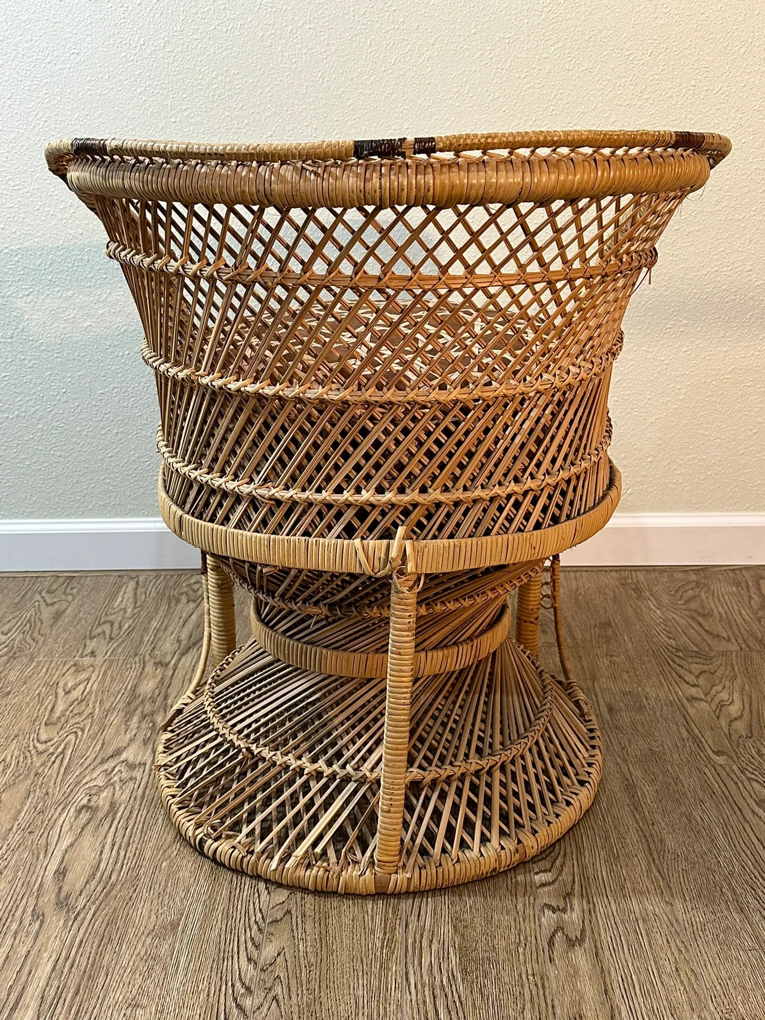 1970s Mid-Century Natural Woven Rattan Side Chair With Cushion - 5