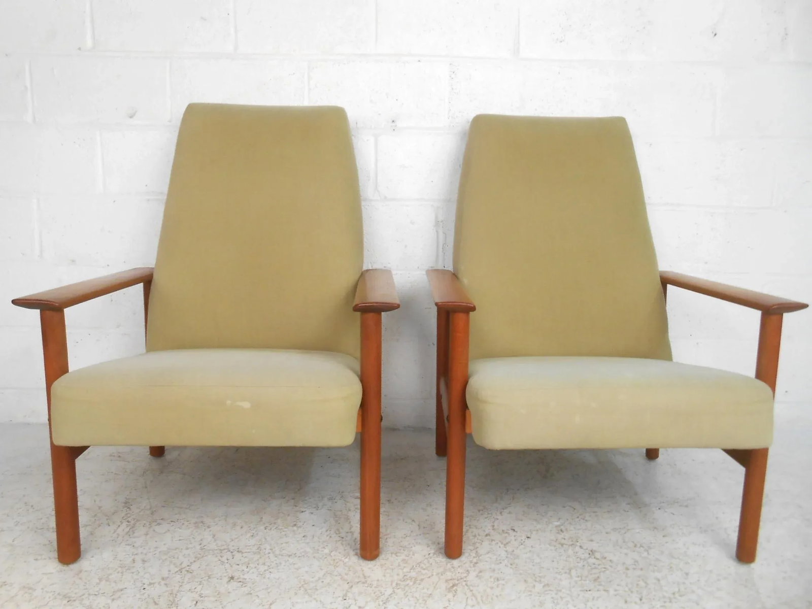 Vintage Modern Folke Ohlsson Style Lounge Chairs - a Pair - 3