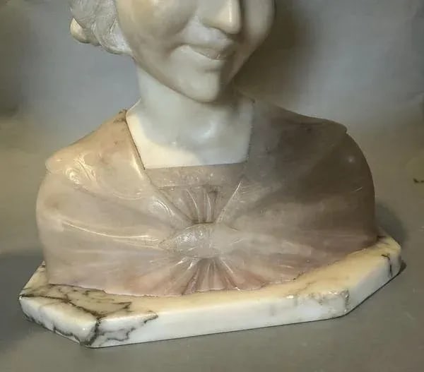 Antique Victorian Carved and Incised Figural Bust of a Girl - 3