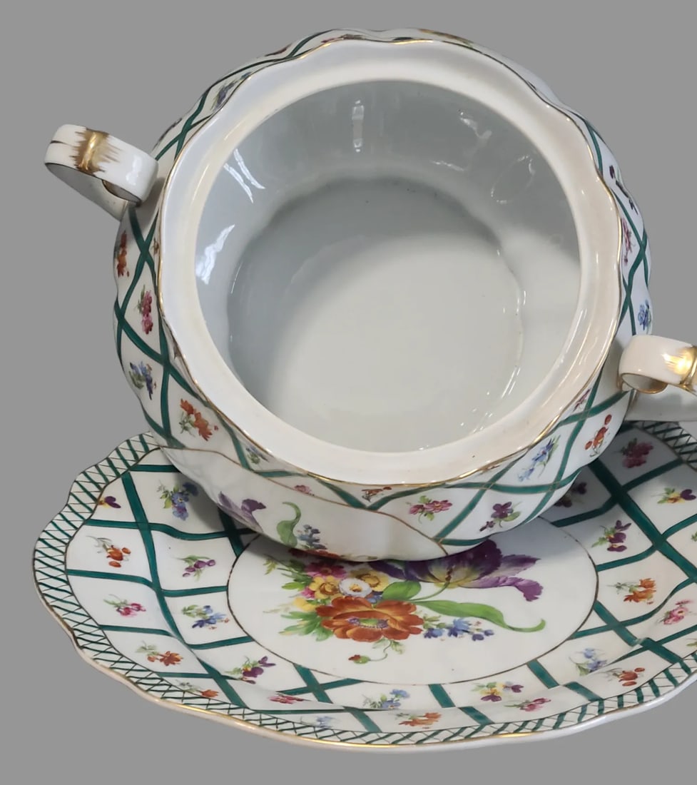 Vintage Hand Painted Floral Gilded "Royal Europe" Soup Tureen & Under Plate - 9