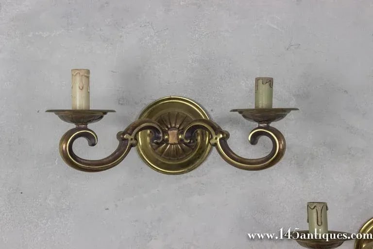 Pair of French 1940s Gilt Bronze Sconces - 3