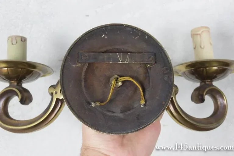 Pair of French 1940s Gilt Bronze Sconces - 6