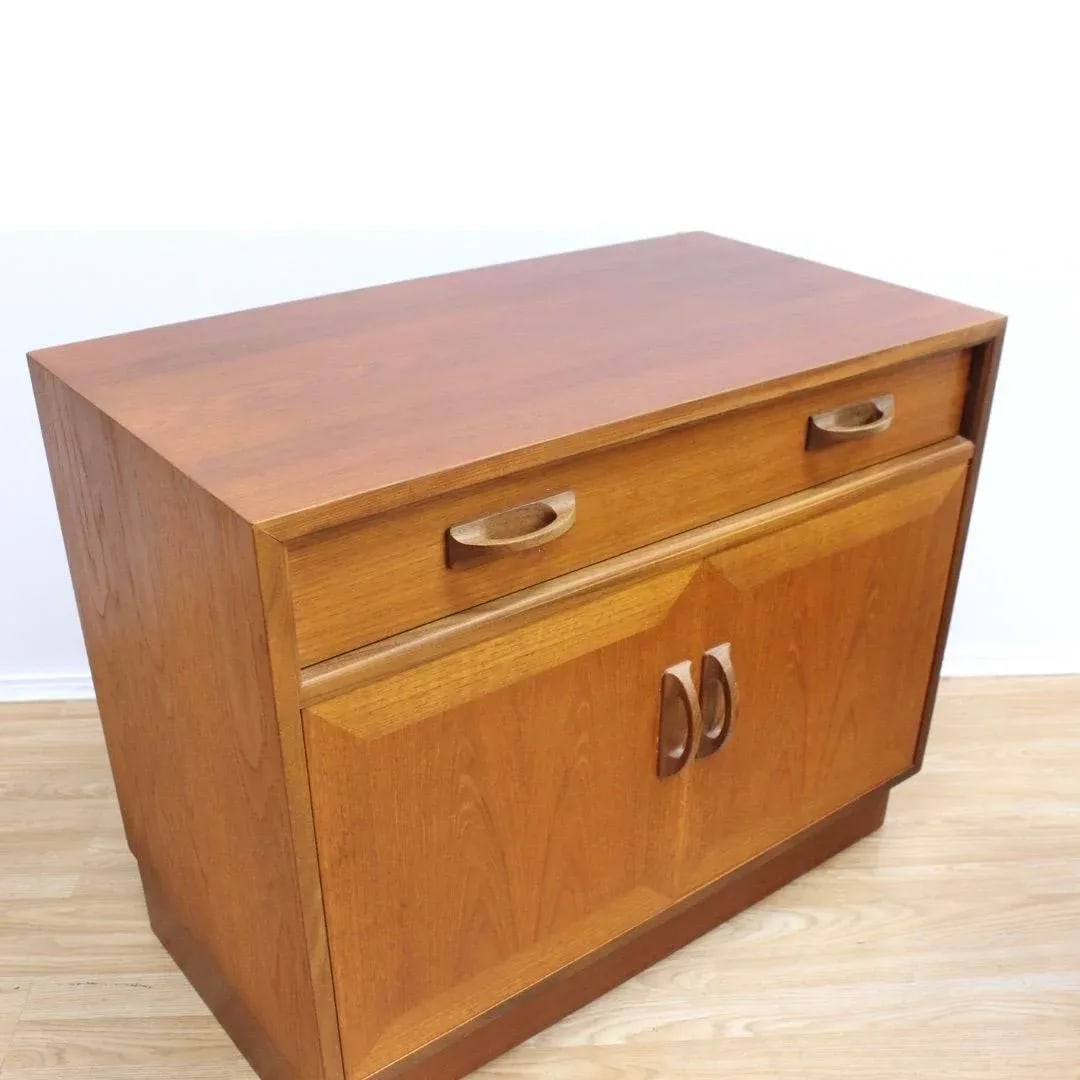 1960s Large Pair of Mid Century Teak Nightstands by G Plan - 4