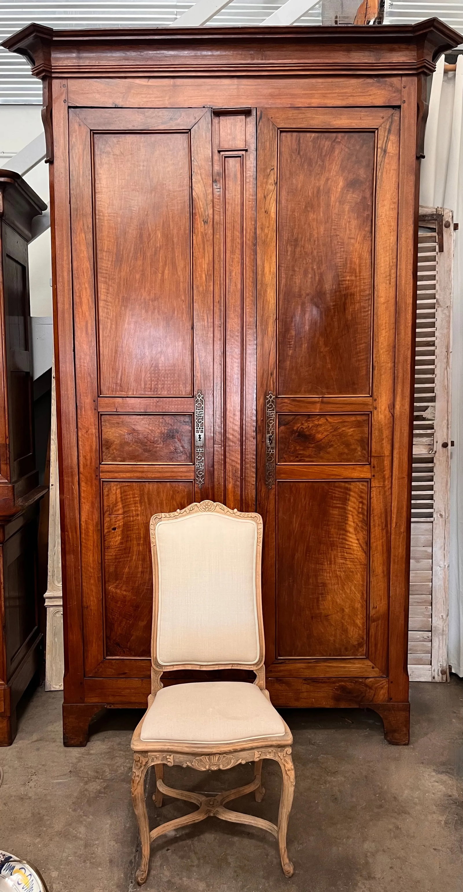 Early 19th Century French Walnut Chateau Armoire - 2