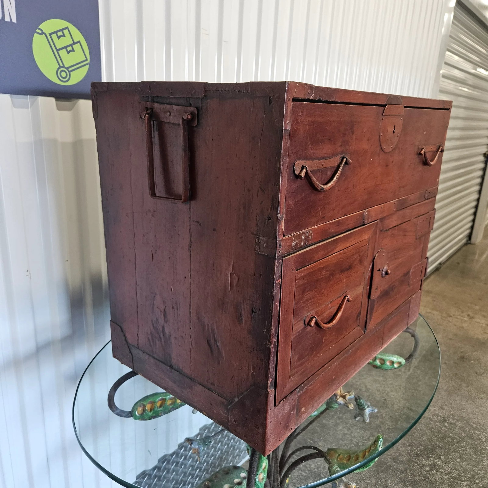 Diminutive 19th Century Japanese Tansu Traveling Chest - 6