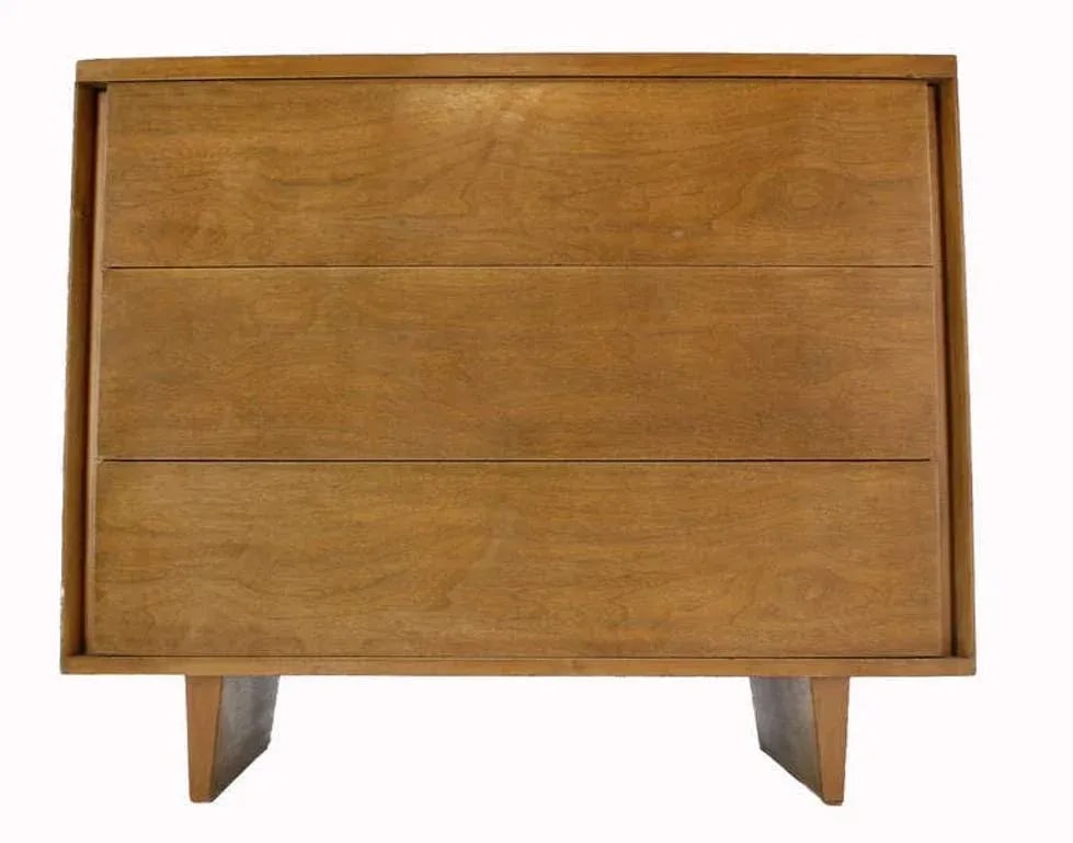 Mid-Century Modern Walnut Bachelor Three-Drawer Chest or Dresser MINT - 4