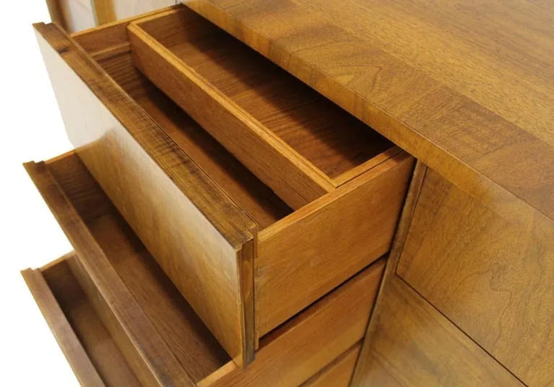 Mid Century Modern Burl Walnut John Widdicomb 9 Drawers Long Dresser Credenza - 4