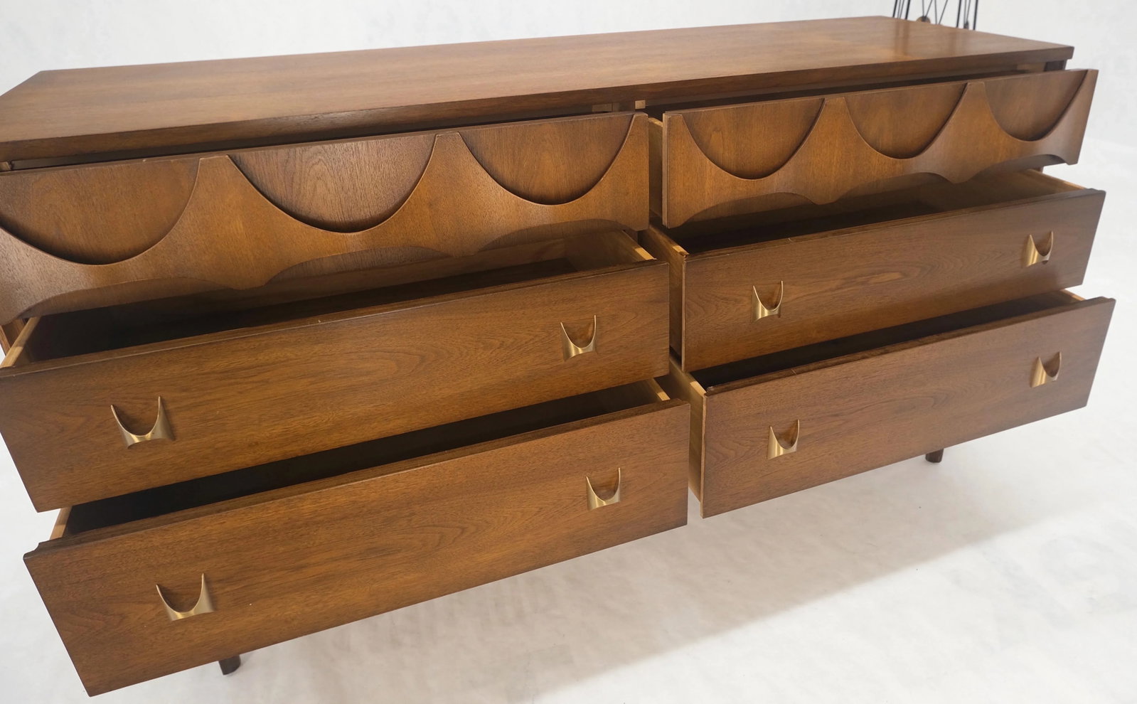 Brasilia Mid Century Modern Walnut 6 Drawer Long Credenza Dresser - 6