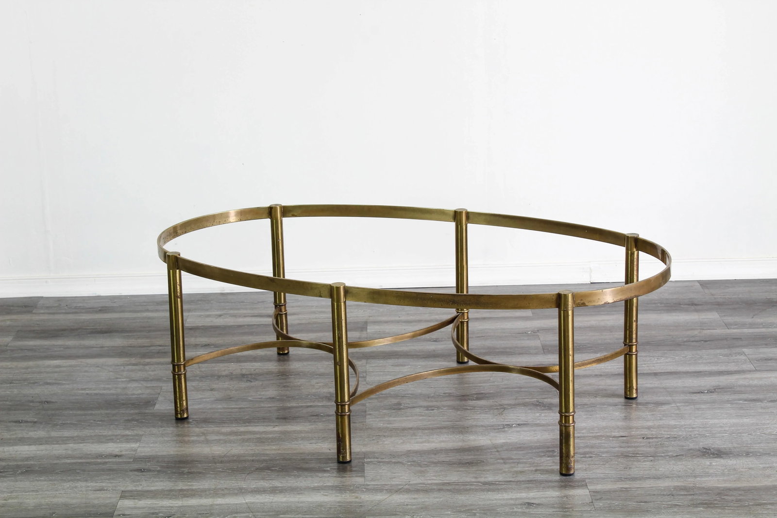 Mid Century Oval Shaped Brass Coffee Table, Hollywood Regency Table, Brass Coffee Table - 4