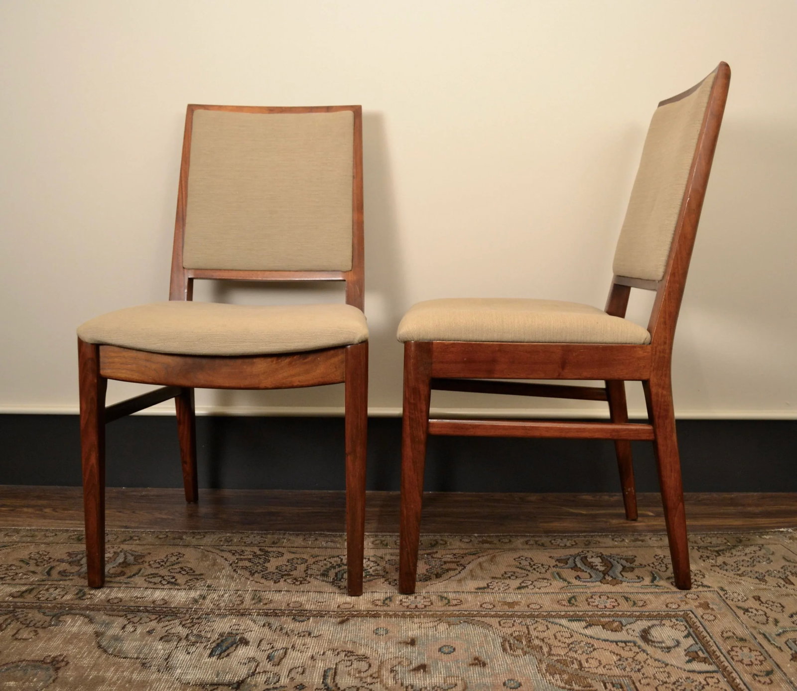 Dunbar Dining Chairs - Set 4 - 2