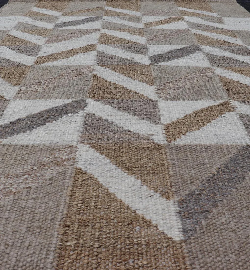 Modern Scandinavian Flat Weave Rug With Geometric Chevron Patterns 4'0 X 6'0 - 3