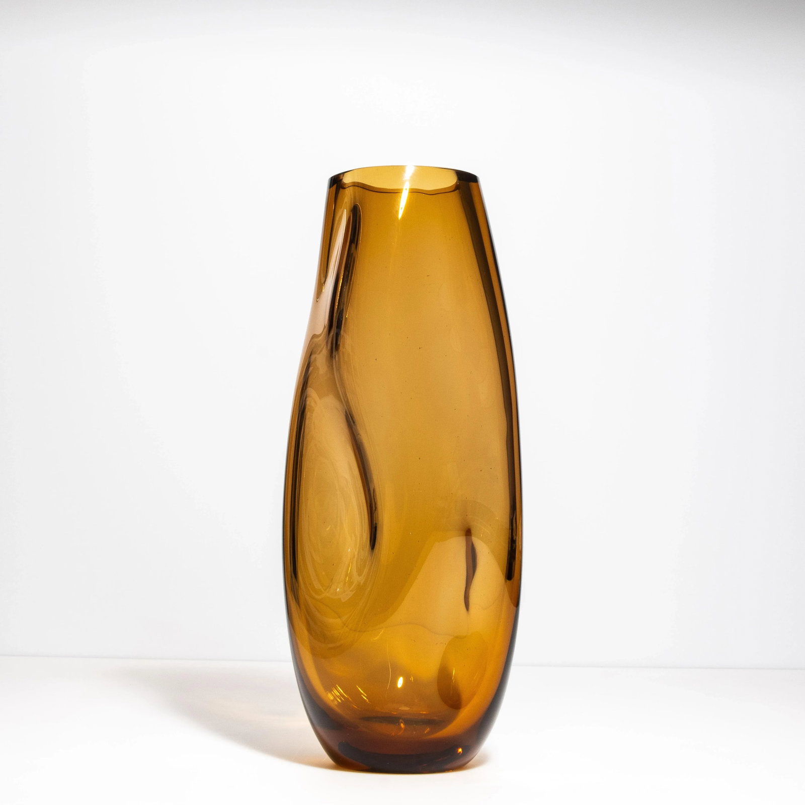 Hand Blown Murano Indented Vase in Amber - 3